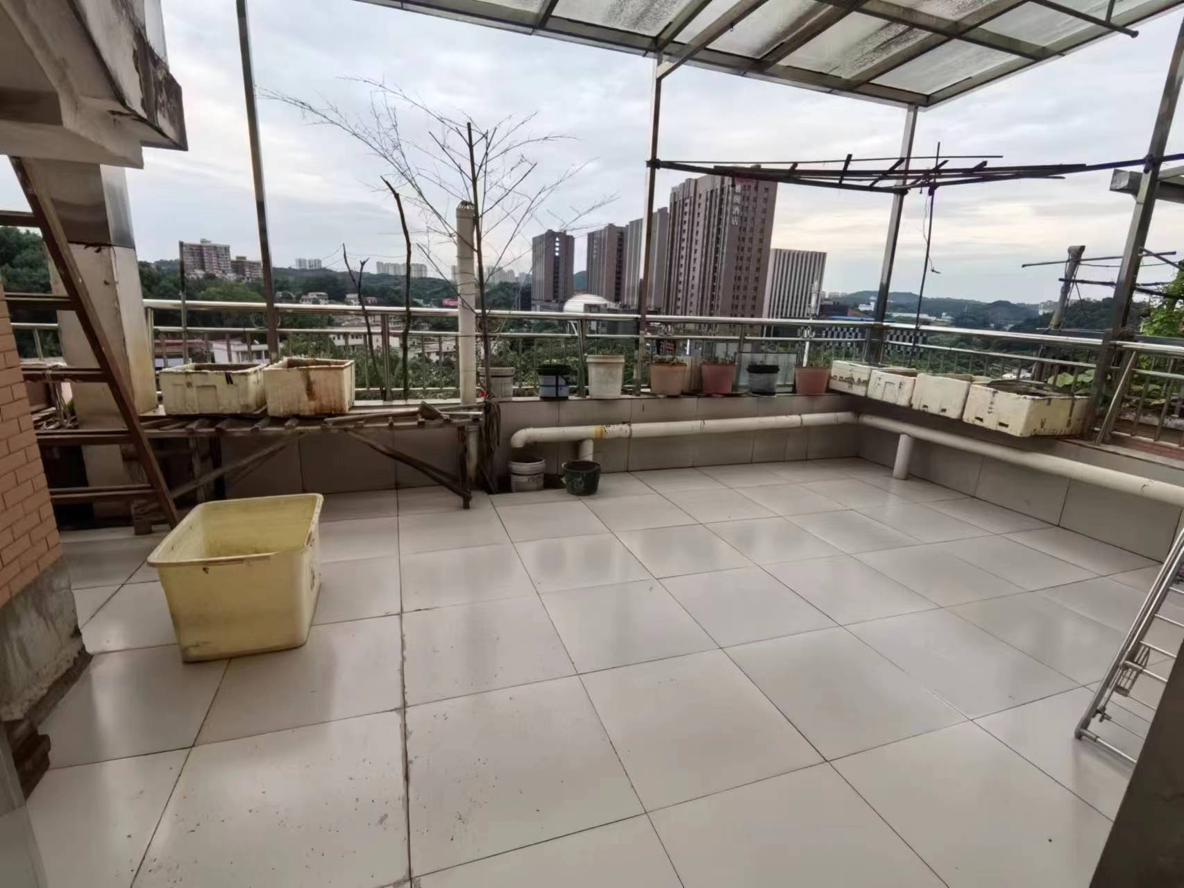 枫溪苑 5室2厅2卫 50.0万 枫溪苑 5室2厅2卫 50.0万室内图