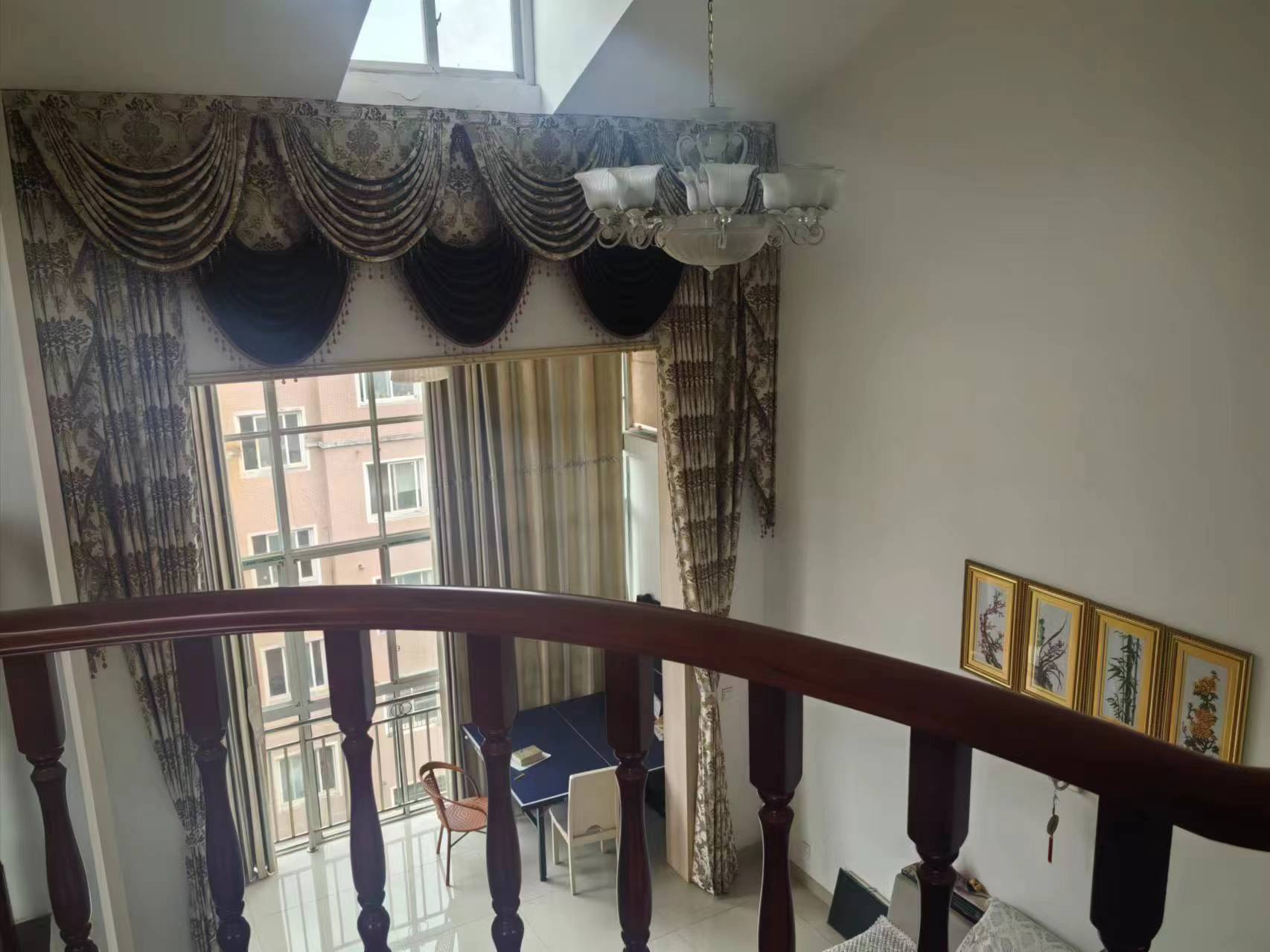 枫溪苑 5室2厅2卫 50.0万 枫溪苑 5室2厅2卫 50.0万室内图