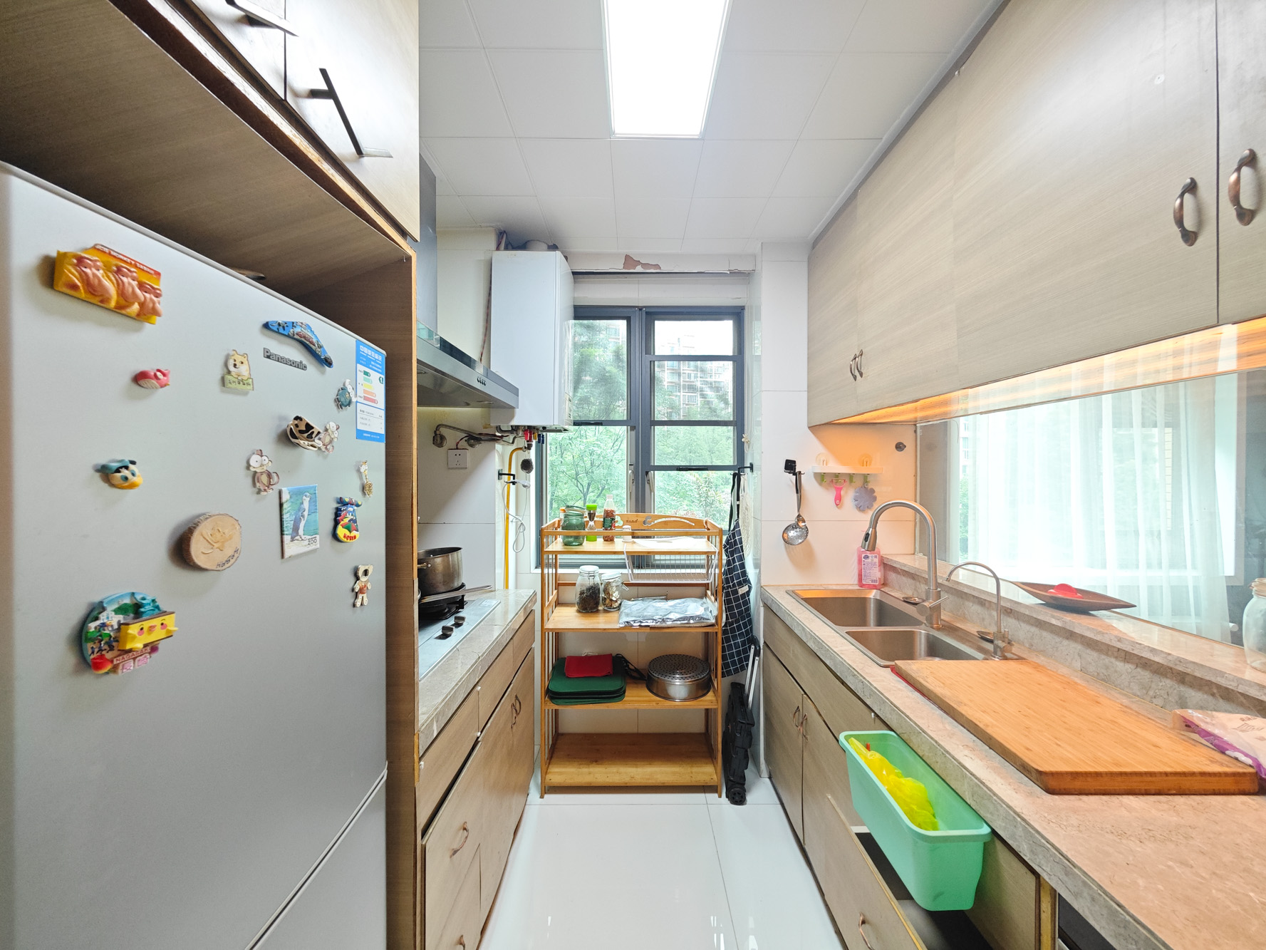 新城新世界一二三期 1室1厅1卫 112.0万 新城新世界一二三期 1室1厅1卫 112.0万厨房