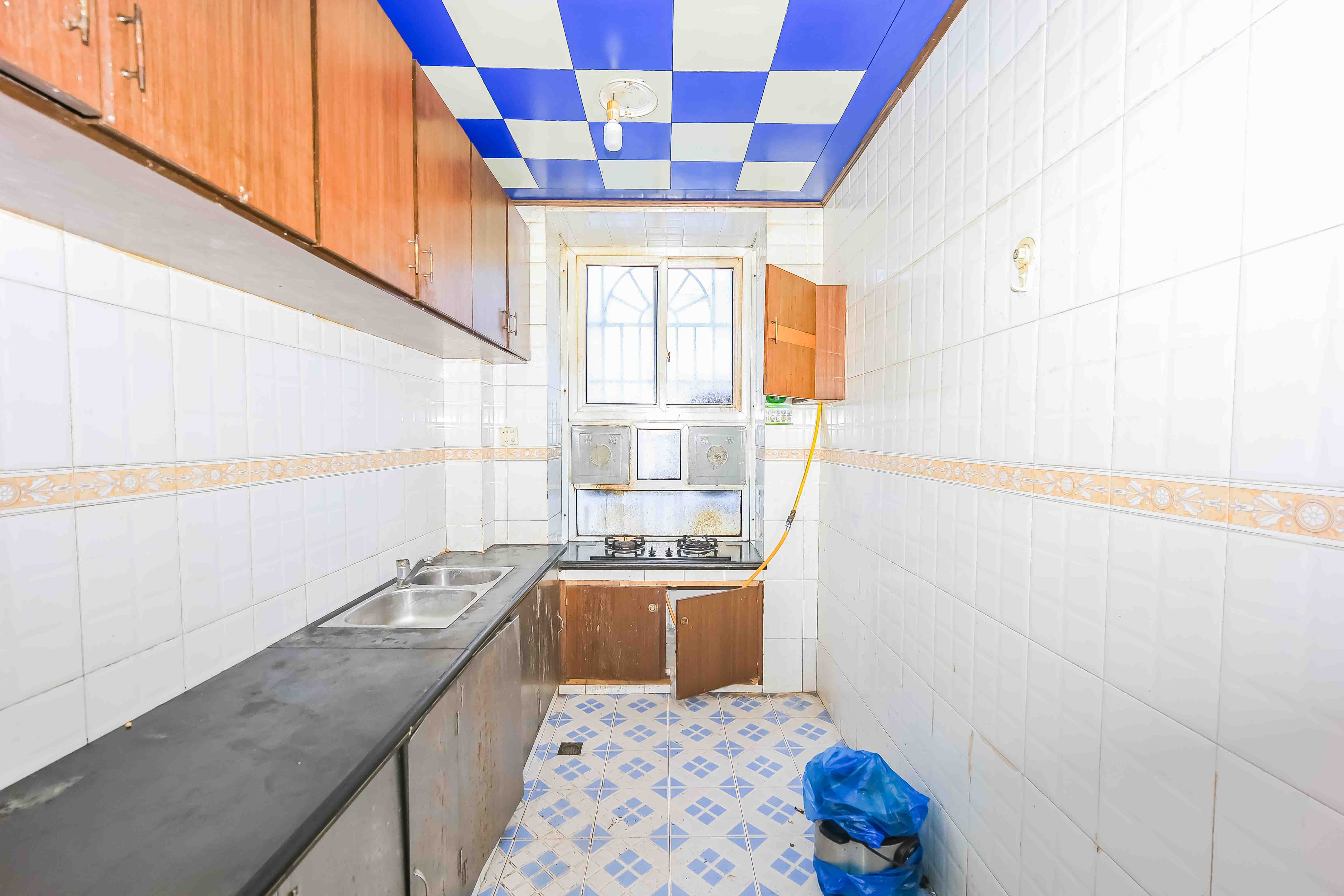 杏花园公寓 2室2厅1卫 68.0万 杏花园公寓 2室2厅1卫 68.0万厨房