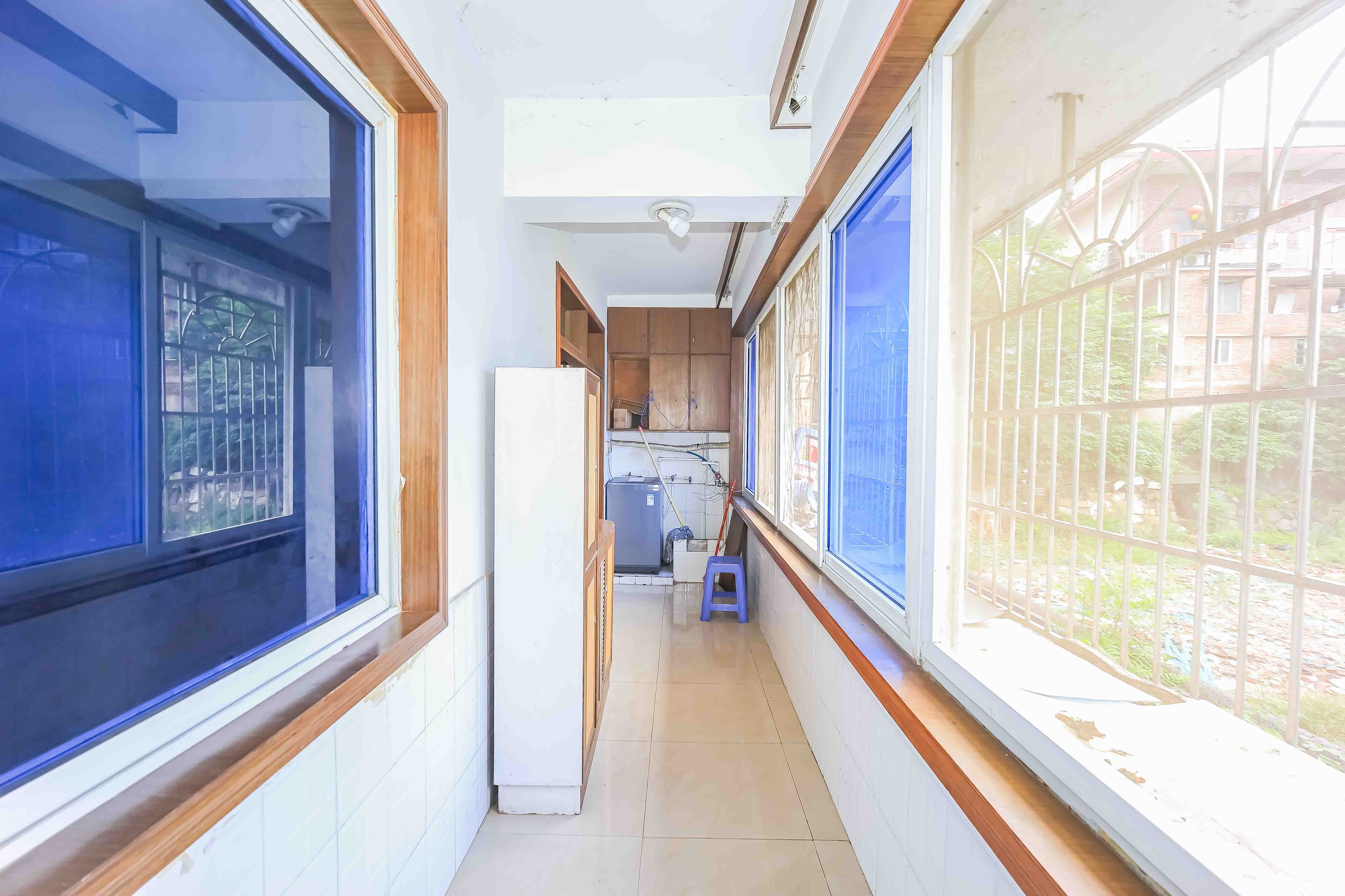 杏花园公寓 2室2厅1卫 68.0万 杏花园公寓 2室2厅1卫 68.0万阳台