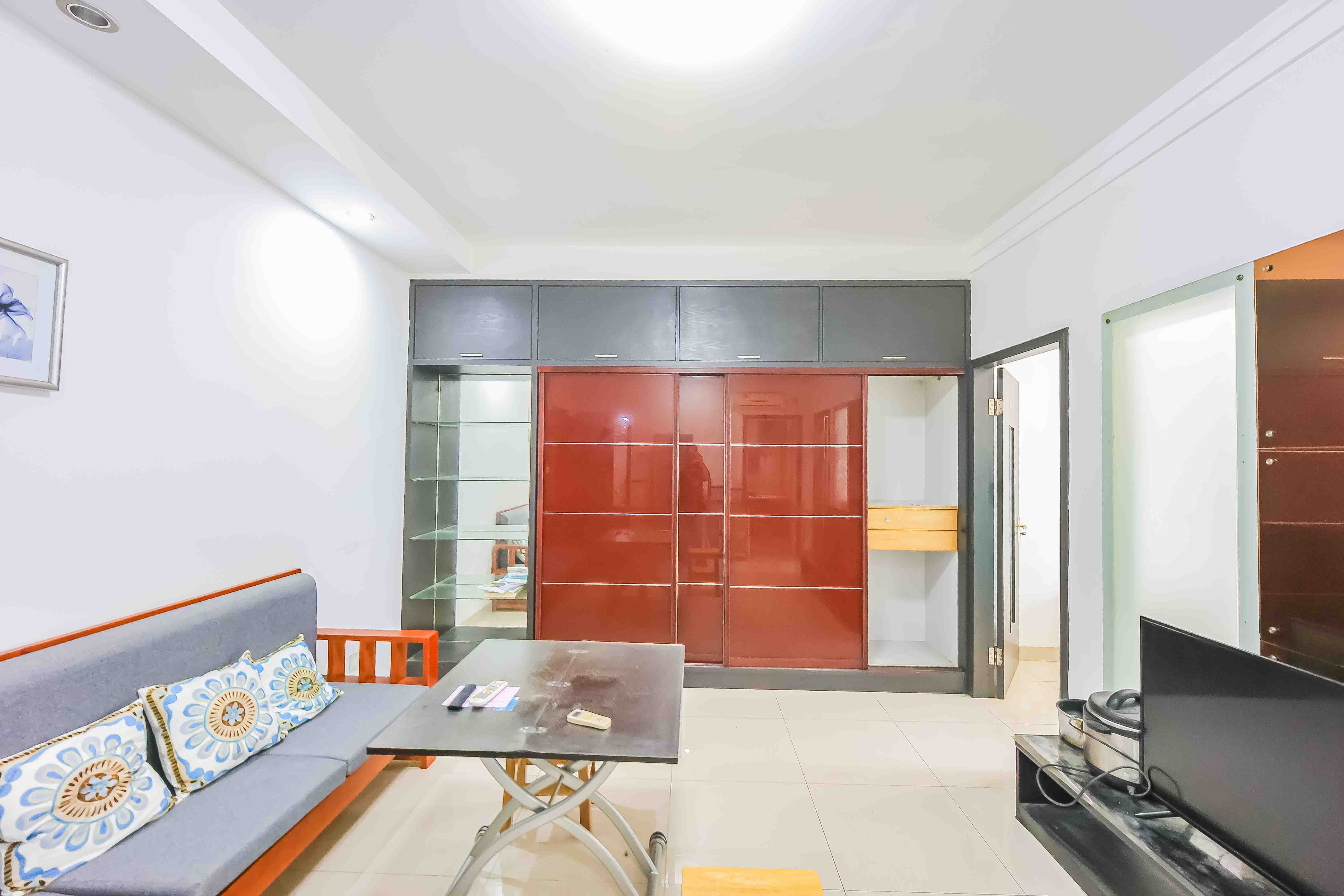 建鸿达华都(华都小户型及大华写字楼) 2室1厅1卫 68.0万 建鸿达华都(华都小户型及大华写字楼) 2室1厅1卫 68.0万客厅