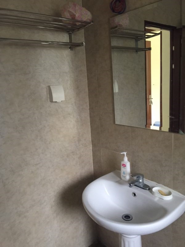 兰海花园三期  3室2厅2卫    500.0万 兰海花园三期  3室2厅2卫    500.0万客厅