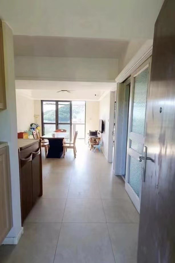 万科森林公园四期(三亚国际康体养生中心四期) 3室2厅1卫 175.0万 万科森林公园四期(三亚国际康体养生中心四期) 3室2厅1卫 175.0万客厅