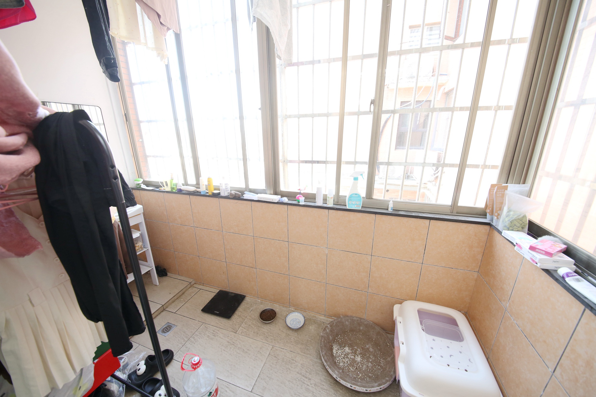 泰时新雅园  5室2厅3卫   178.00万其他