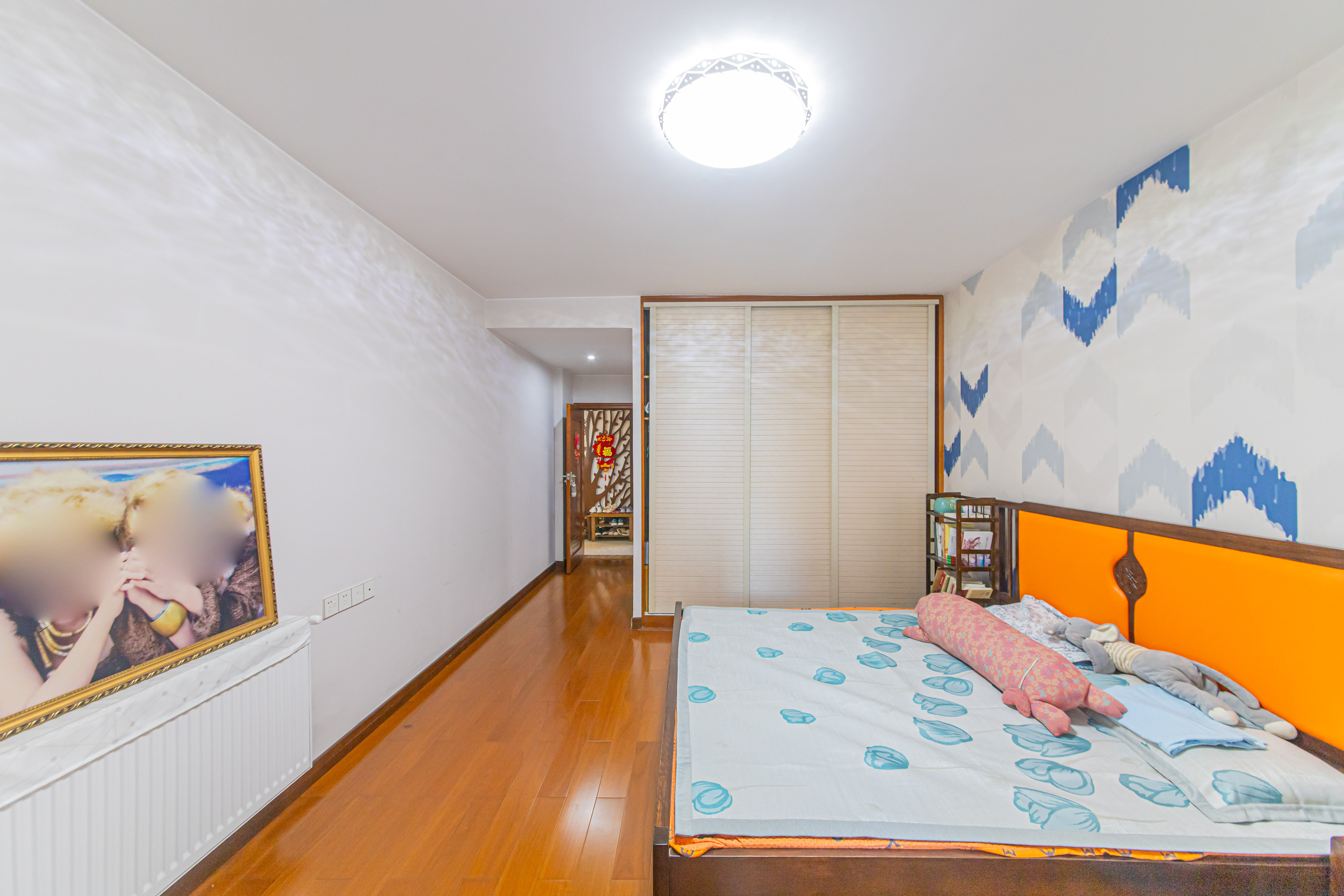 保利花园  3室2厅2卫    126.0万 保利花园  3室2厅2卫    126.0万卧室