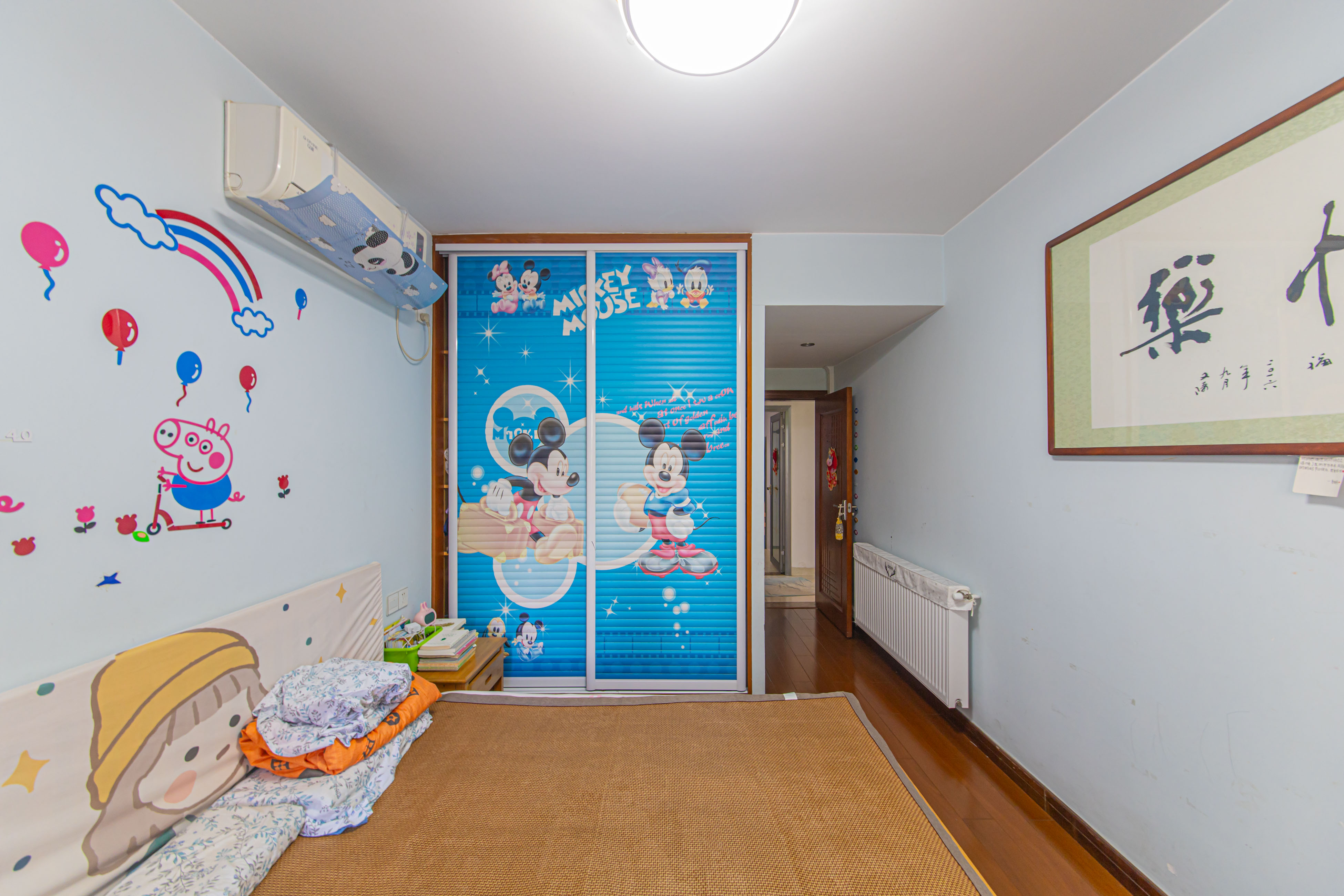 保利花园  3室2厅2卫    126.0万 保利花园  3室2厅2卫    126.0万卧室