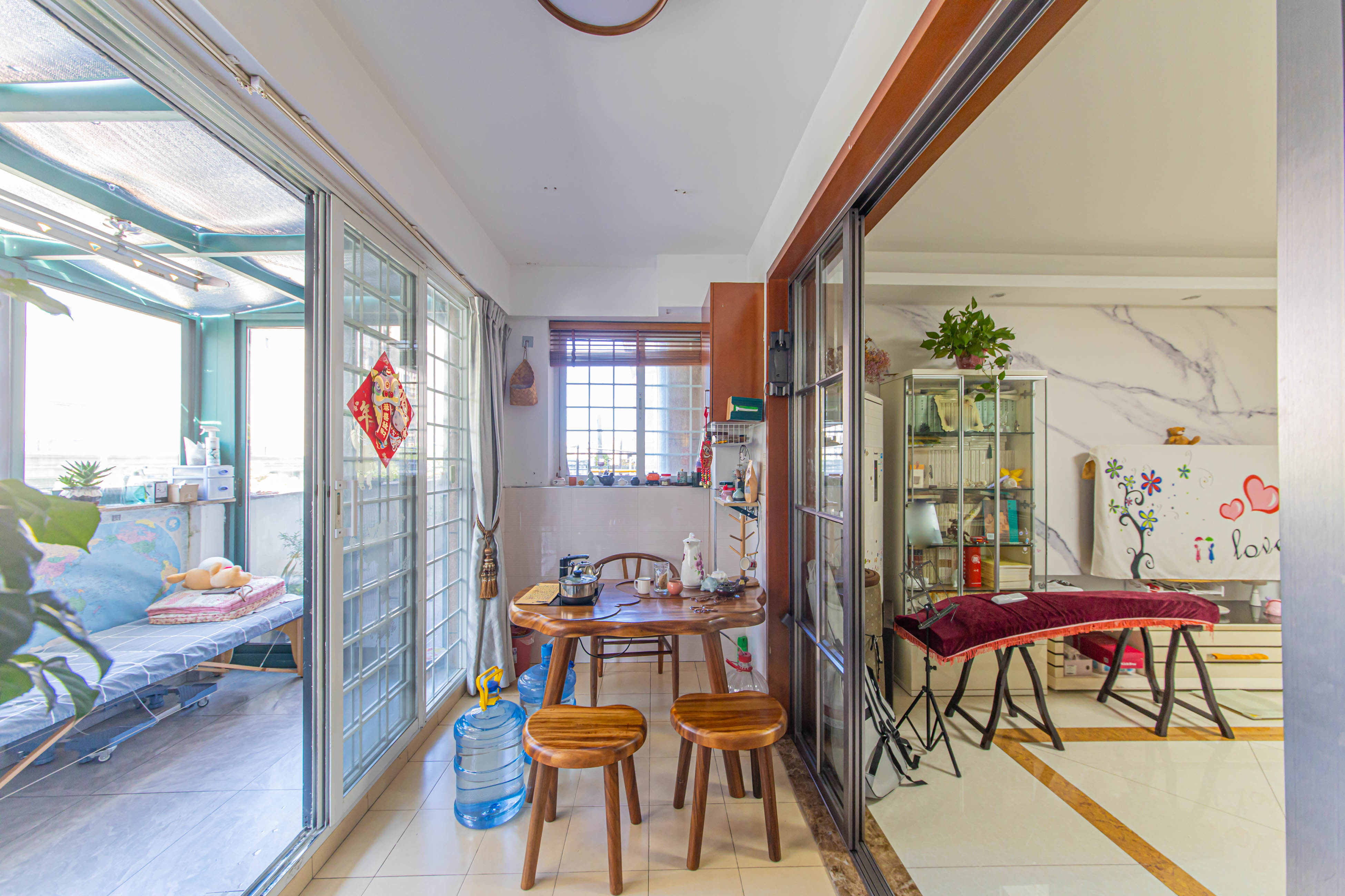 保利花园  3室2厅2卫    126.0万 保利花园  3室2厅2卫    126.0万阳台