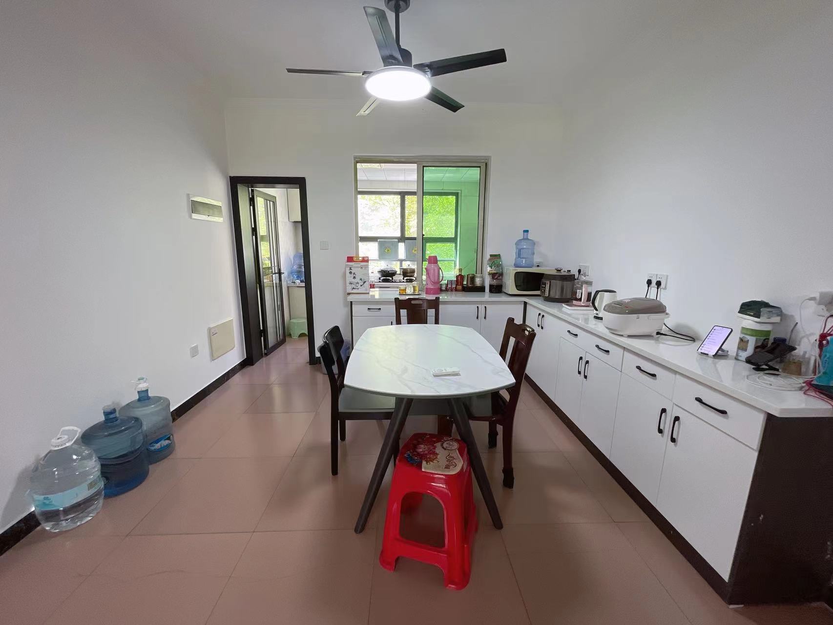 联谊怡沁园 3室2厅1卫 49.8万 联谊怡沁园 3室2厅1卫 49.8万室内图