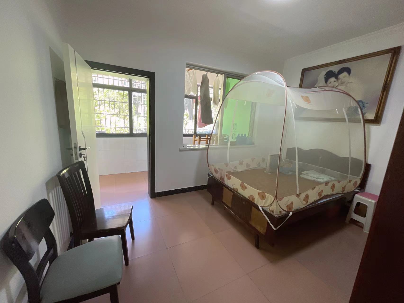 联谊怡沁园 3室2厅1卫 49.8万 联谊怡沁园 3室2厅1卫 49.8万室内图