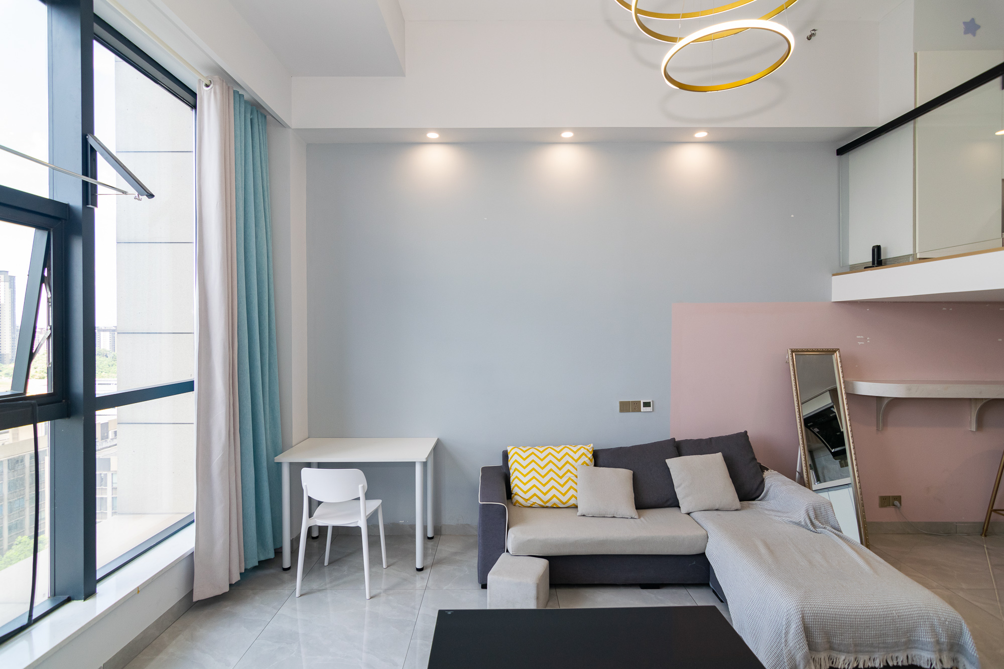 开利星空城市公馆  1室1厅1卫    25.0万 开利星空城市公馆  1室1厅1卫    25.0万客厅