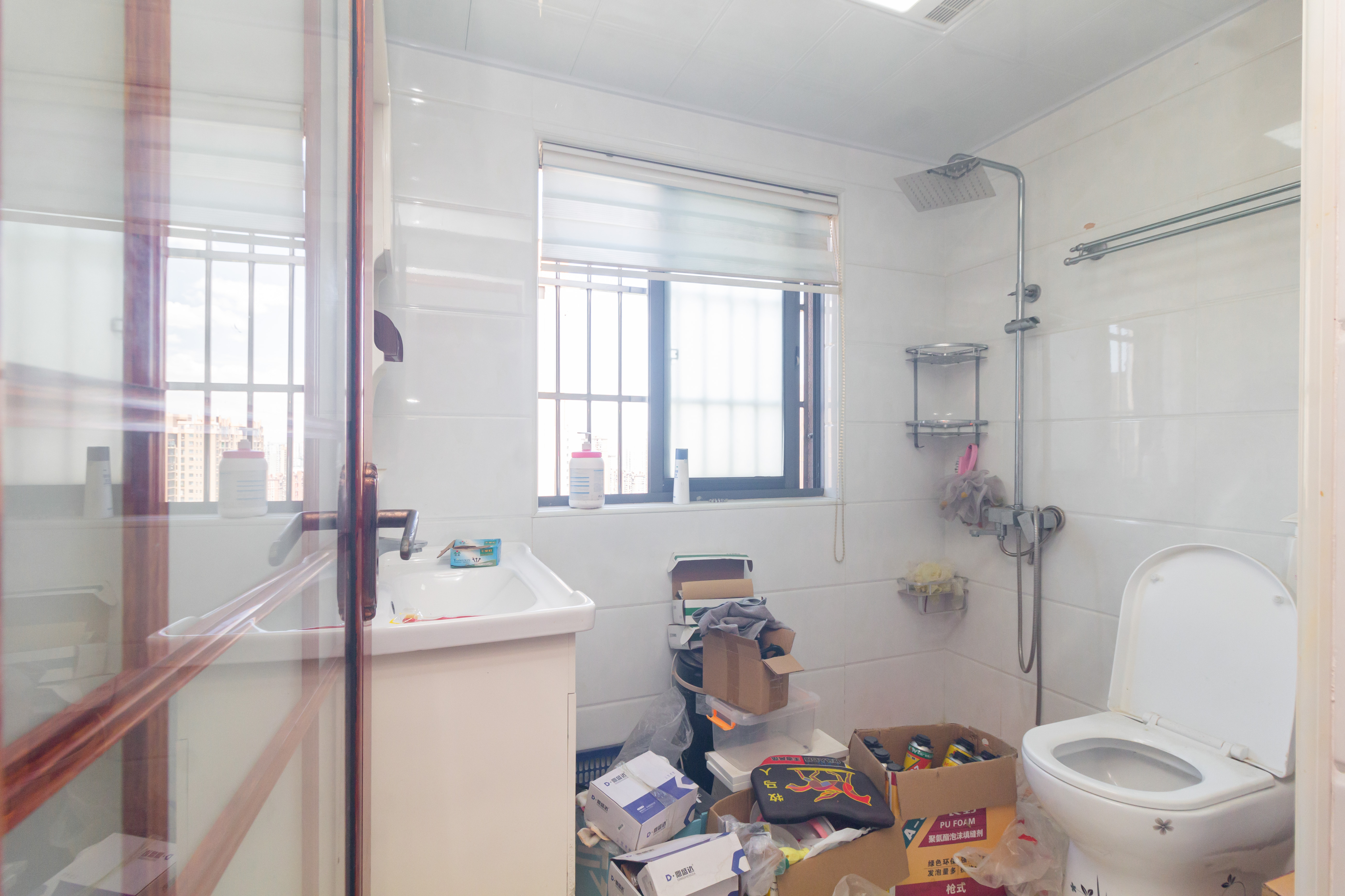 高林仕家 4室2厅2卫 81.8万 高林仕家 4室2厅2卫 81.8万卫生间