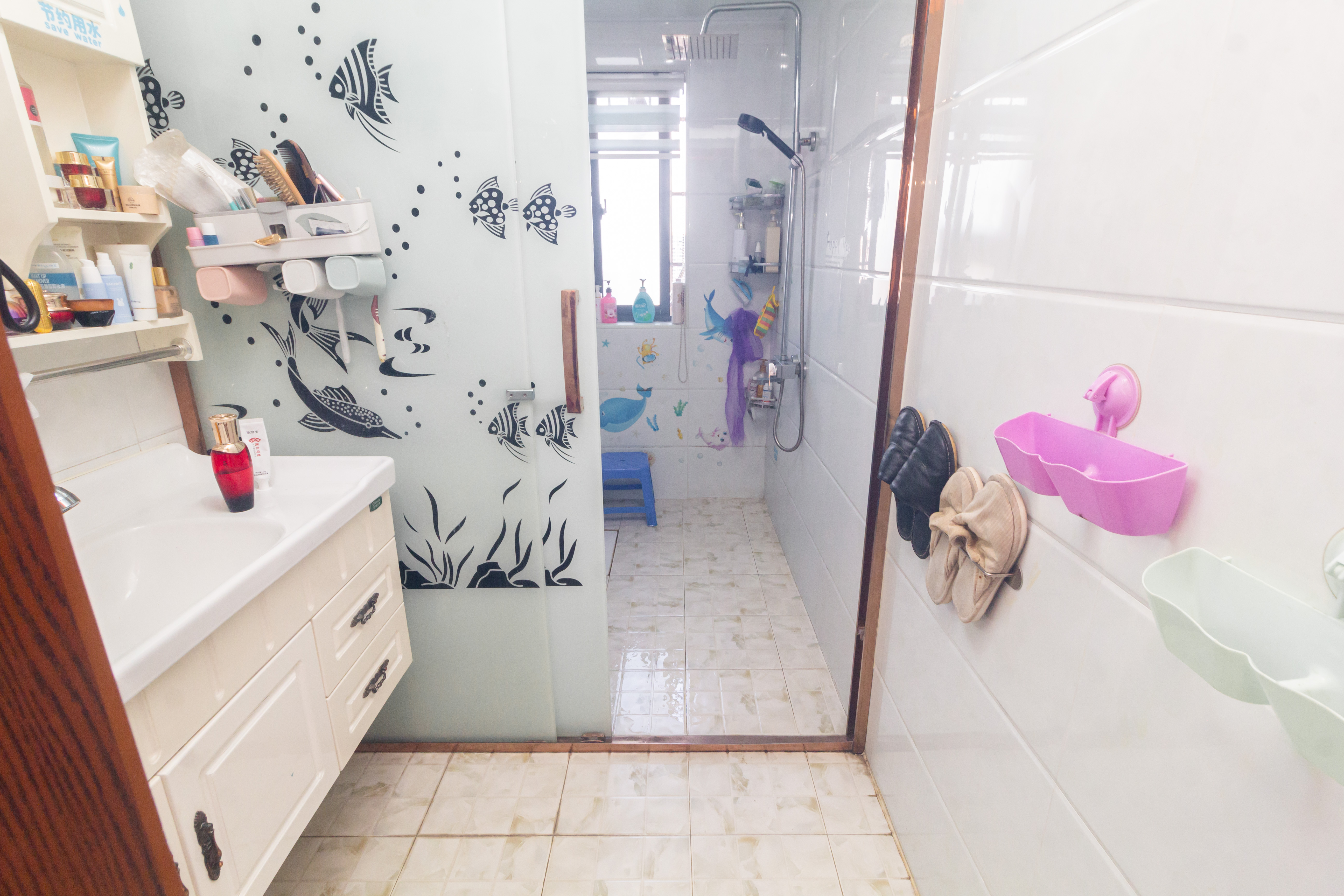 高林仕家 4室2厅2卫 81.8万 高林仕家 4室2厅2卫 81.8万卫生间