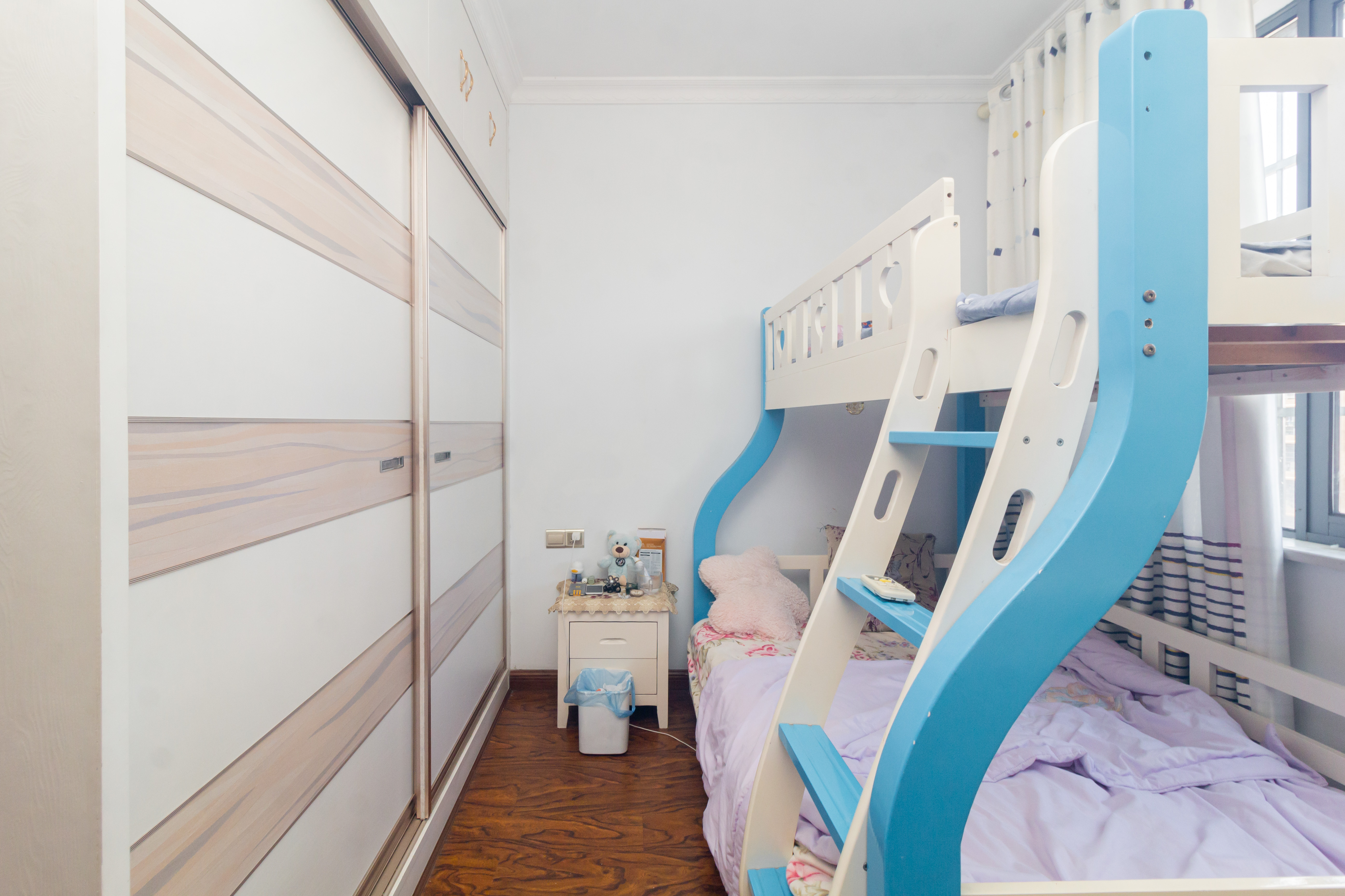 高林仕家 4室2厅2卫 81.8万 高林仕家 4室2厅2卫 81.8万卧室