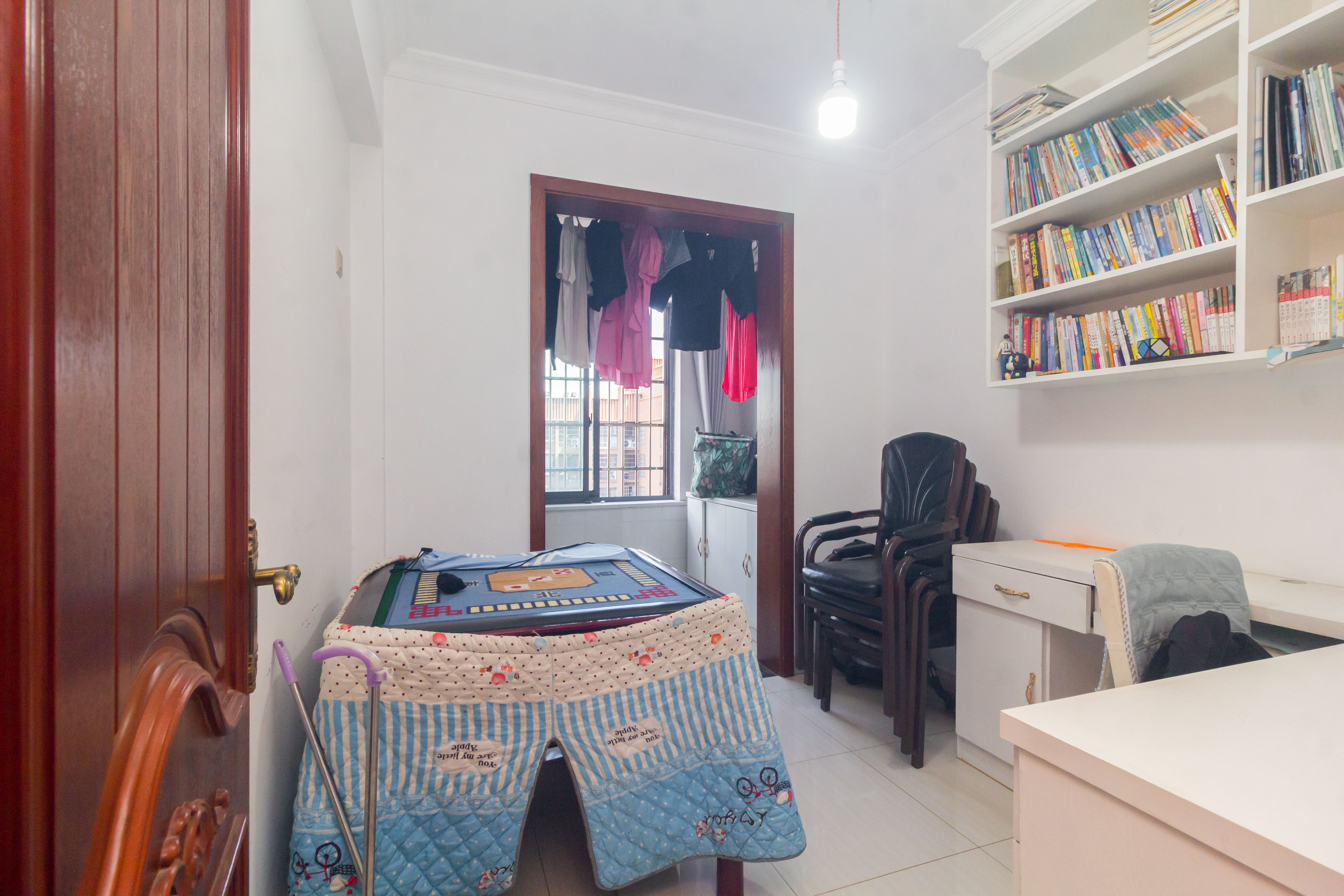 高林仕家 4室2厅2卫 81.8万 高林仕家 4室2厅2卫 81.8万卧室