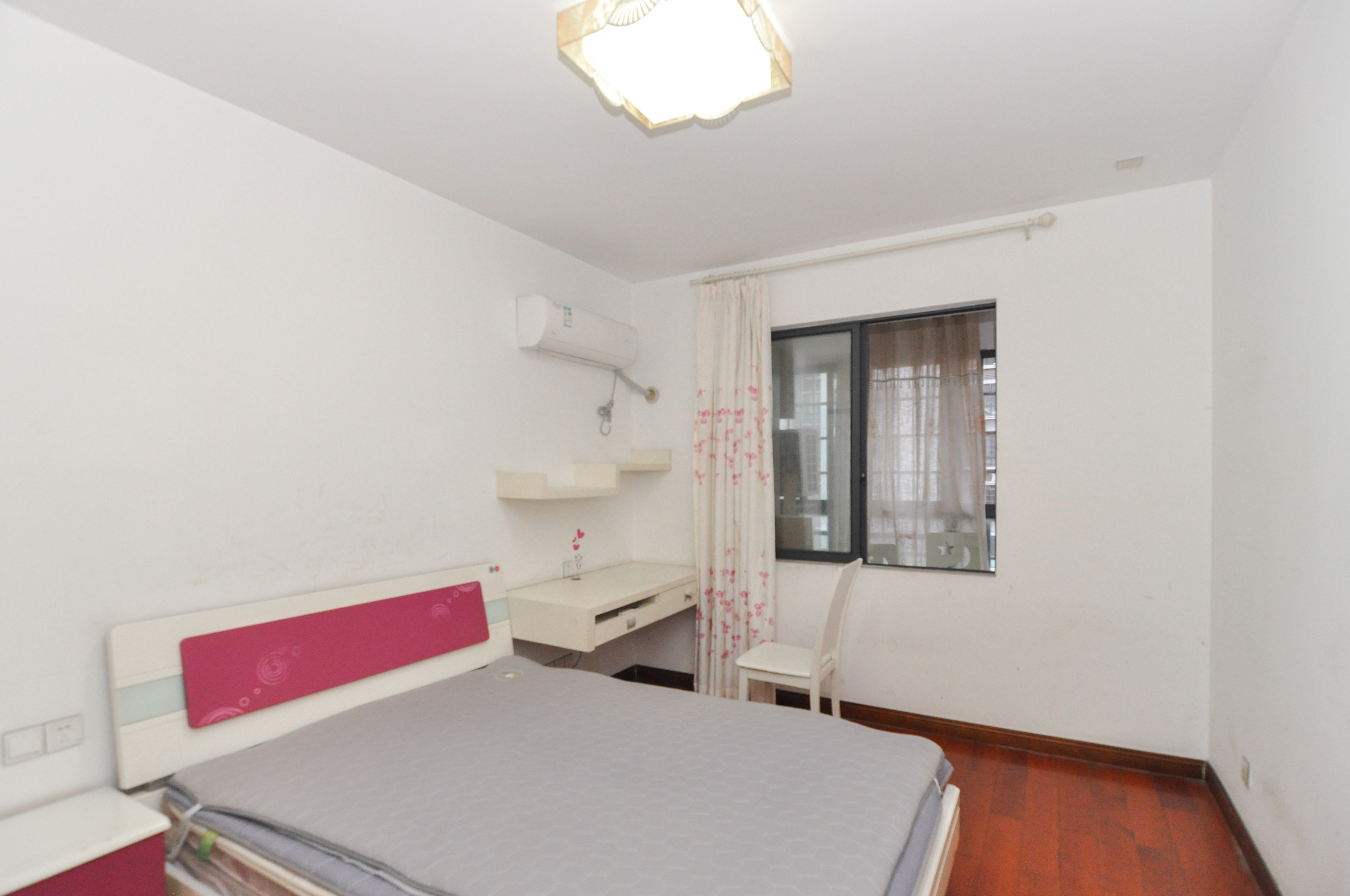 海林馨香雅苑 3室2厅2卫 108.0万 海林馨香雅苑 3室2厅2卫 108.0万其他