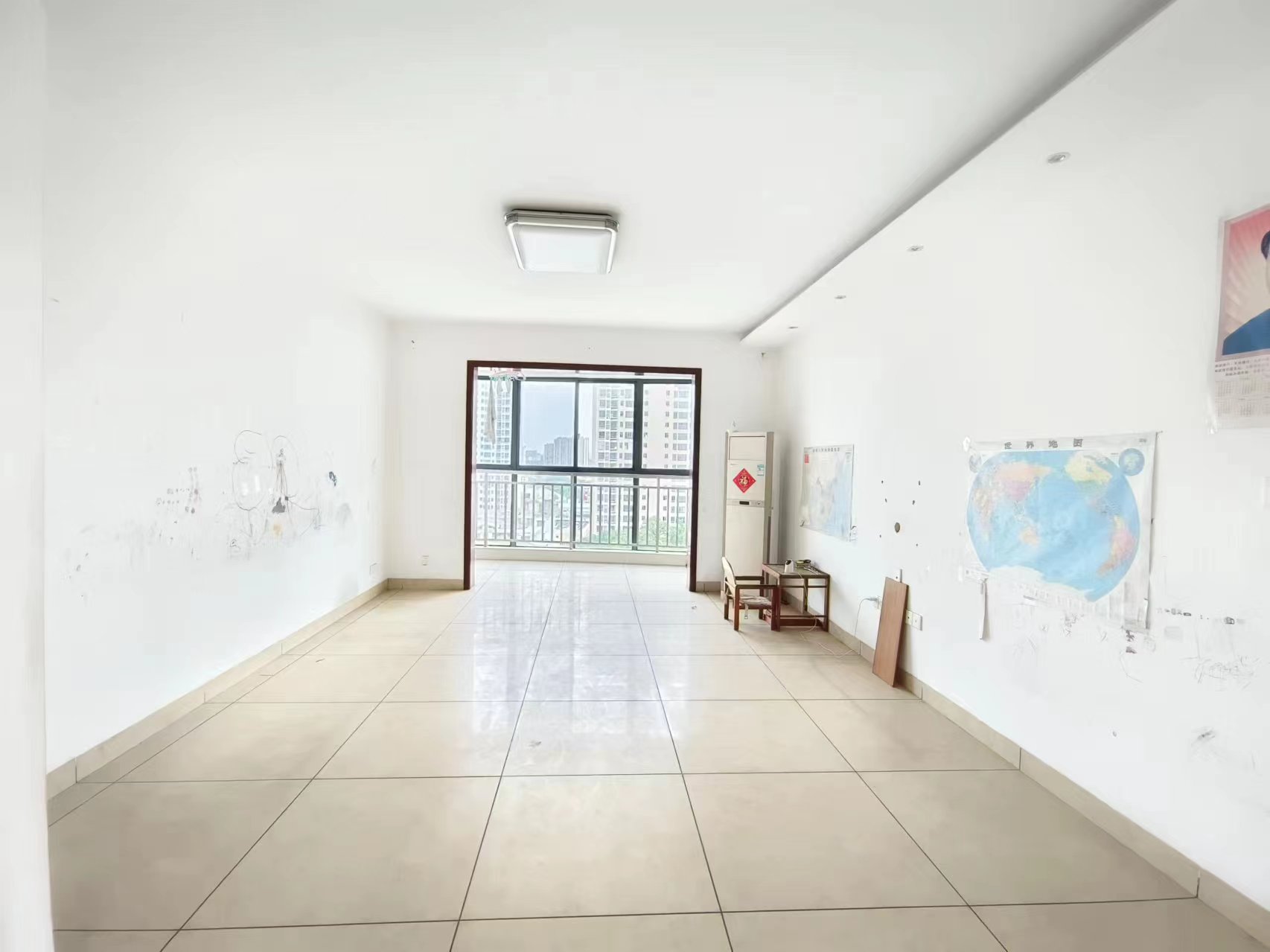 圣华名城建设北路110号 4室2厅2卫 48.0万 圣华名城建设北路110号 4室2厅2卫 48.0万室内图