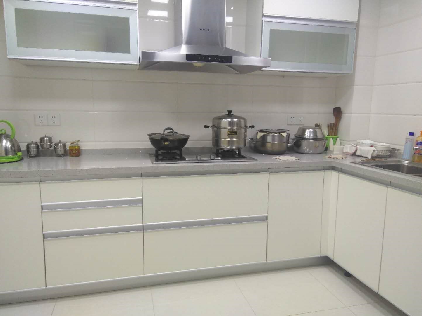 凤凰水城南岸别墅(御景天成) 4室2厅4卫 1000.0万 凤凰水城南岸别墅(御景天成) 4室2厅4卫 1000.0万客厅