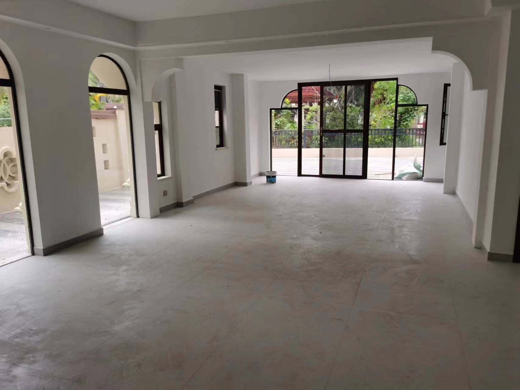 凤凰水城红树湾别墅(新) 5室2厅4卫 1600.0万 凤凰水城红树湾别墅(新) 5室2厅4卫 1600.0万客厅