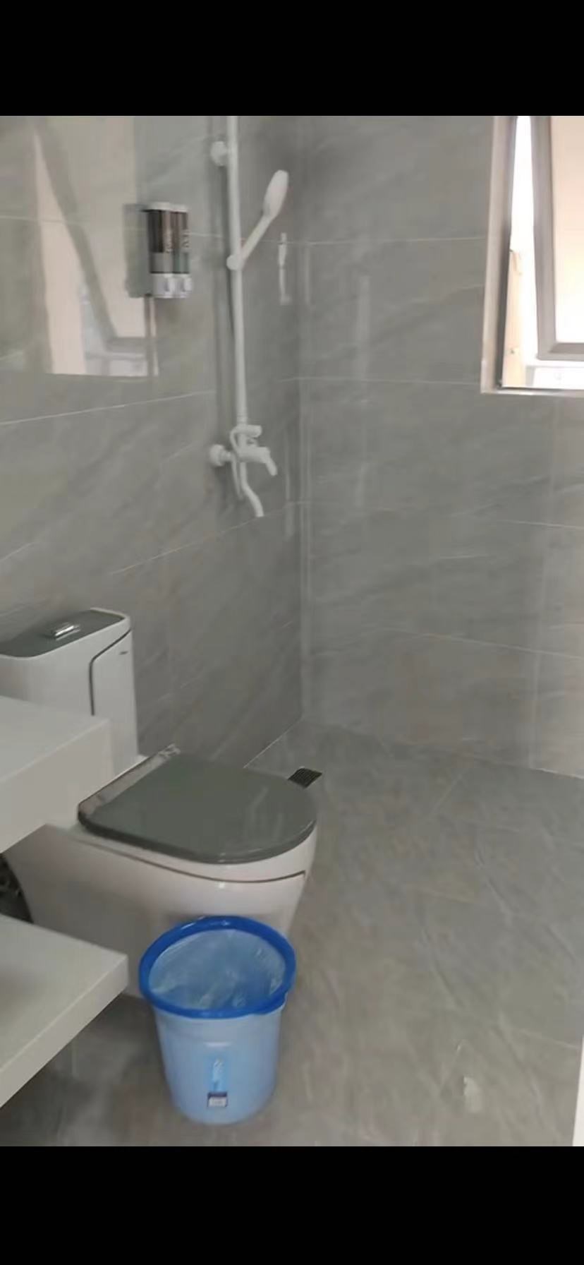 兰海花园三期 2室2厅1卫 7000.0元/月 兰海花园三期 2室2厅1卫 7000.0元/月室内图