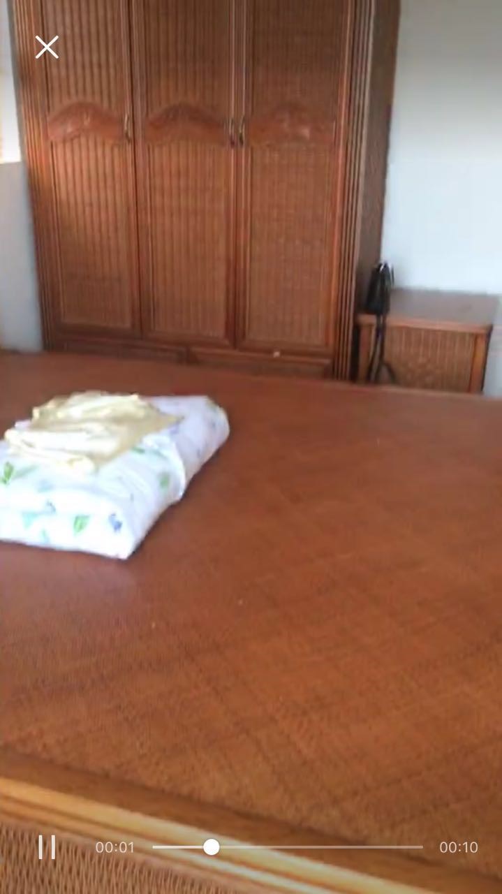 凤凰水城 2室1厅1卫 170.0万 凤凰水城 2室1厅1卫 170.0万客厅