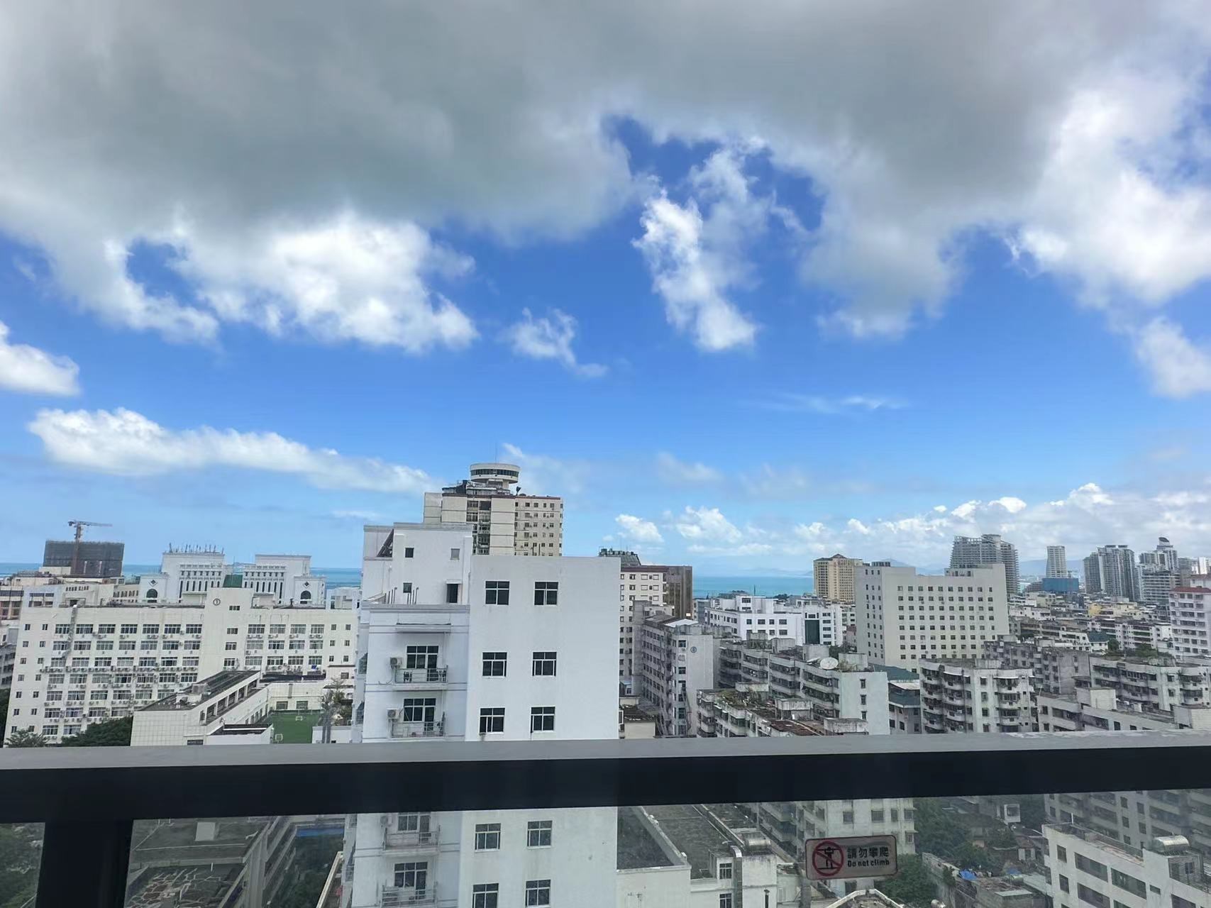 黎客度假酒店 1室1厅1卫 175.00万 黎客度假酒店 1室1厅1卫 175.00万客厅