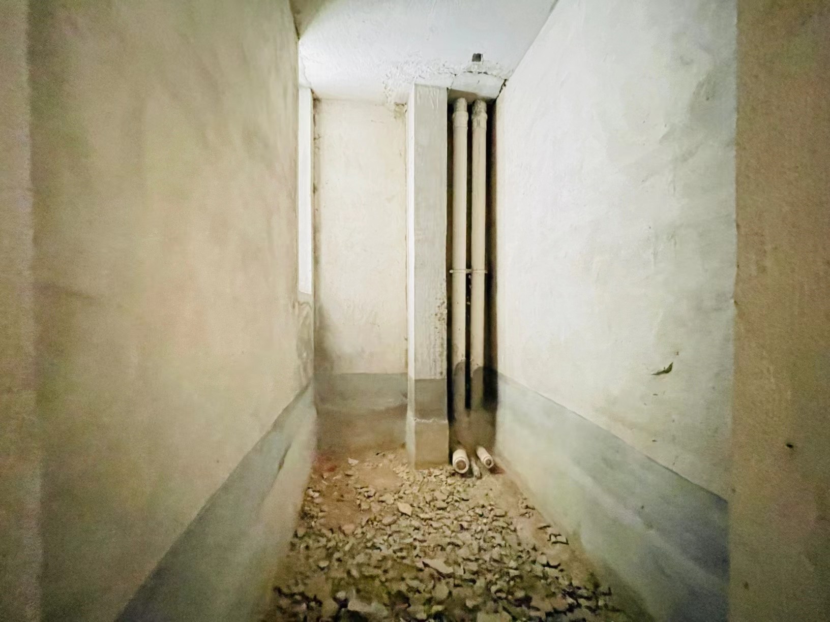 汇润花园 1室1厅1卫 120.0万 汇润花园 1室1厅1卫 120.0万客厅