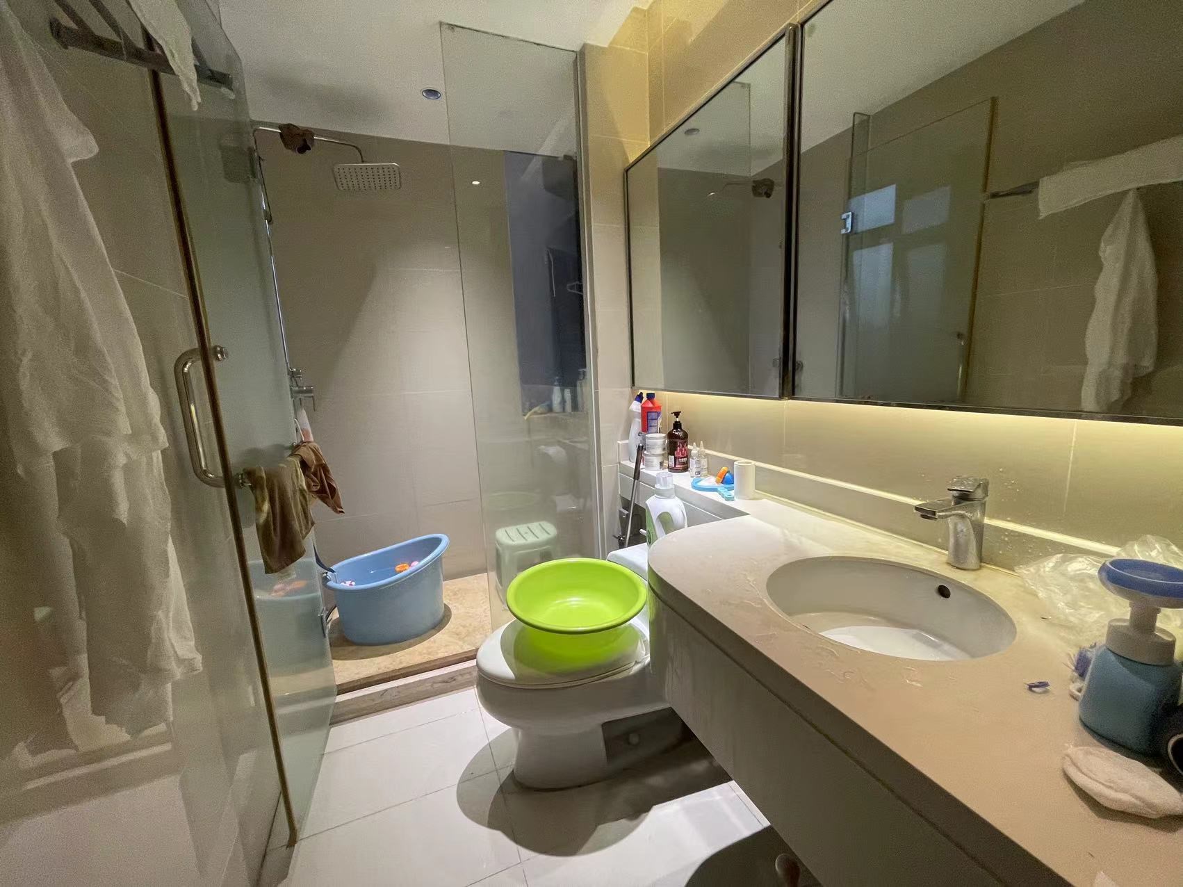 中铁子悦薹 3室2厅2卫 325.0万 中铁子悦薹 3室2厅2卫 325.0万客厅