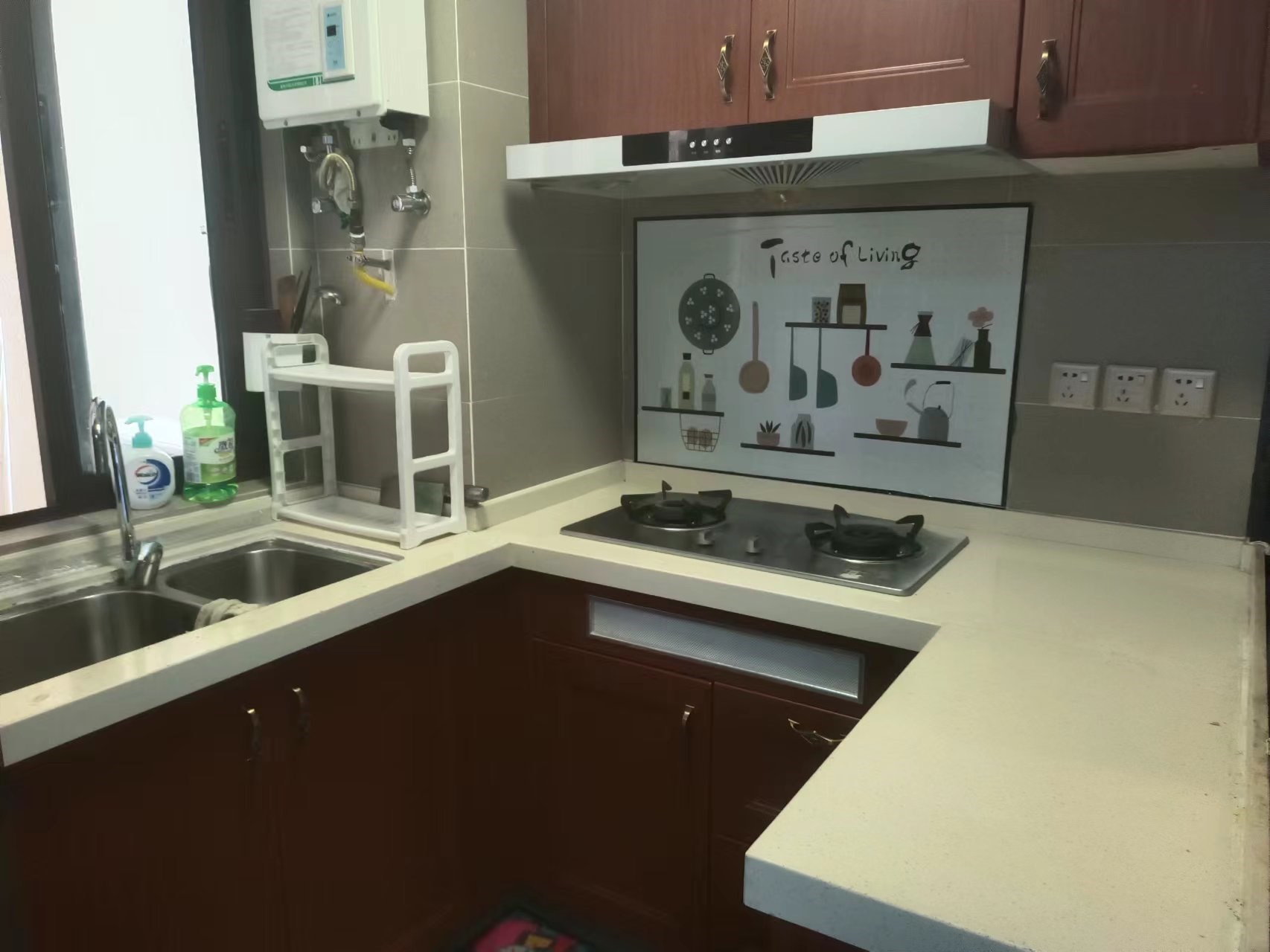 三亚星域 3室2厅1卫 260.0万 三亚星域 3室2厅1卫 260.0万客厅