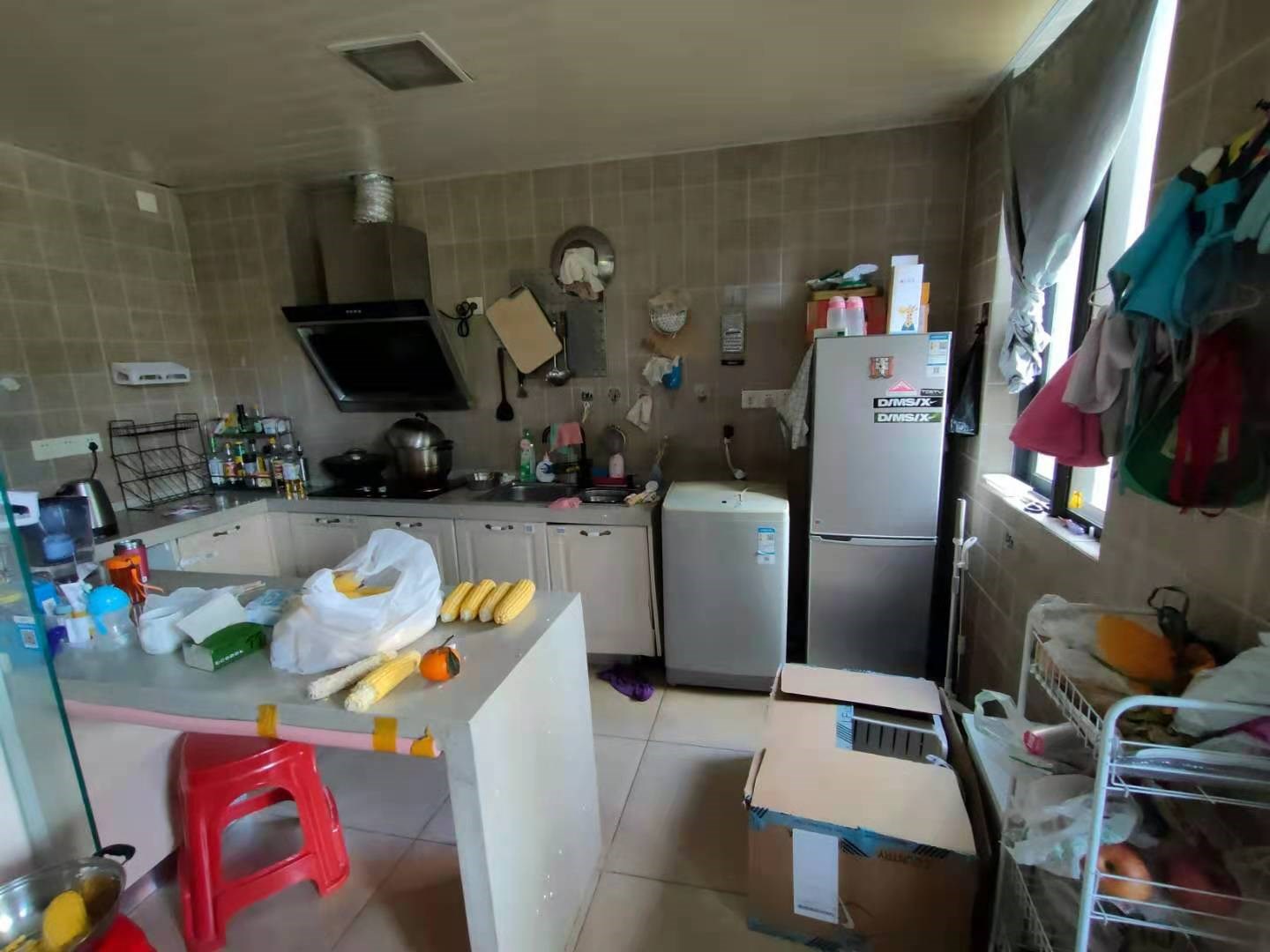 凤凰水城南岸 2室2厅1卫 3100.0元/月 凤凰水城南岸 2室2厅1卫 3100.0元/月室内图