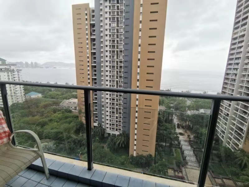 兰海花园三期  2室2厅2卫   500.00万客厅