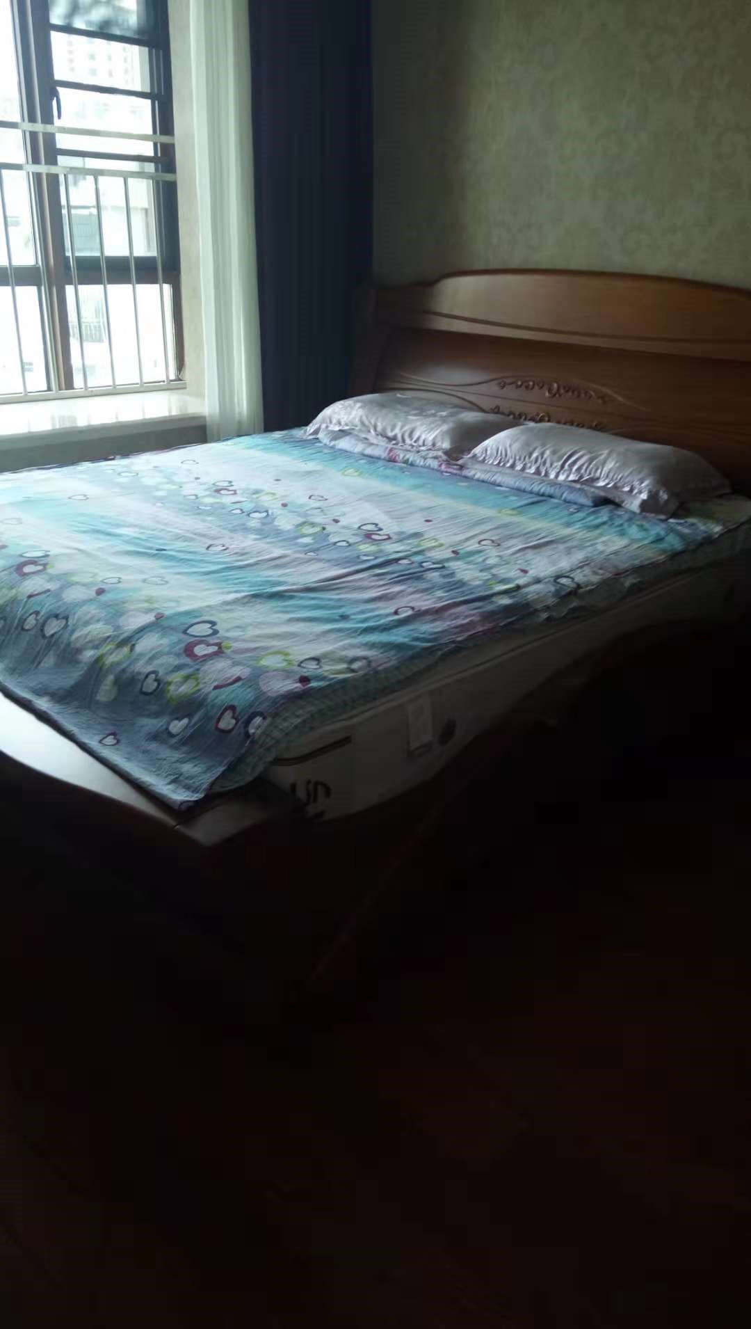 碧海蓝天 2室1厅1卫 3200.0元/月 碧海蓝天 2室1厅1卫 3200.0元/月室内图