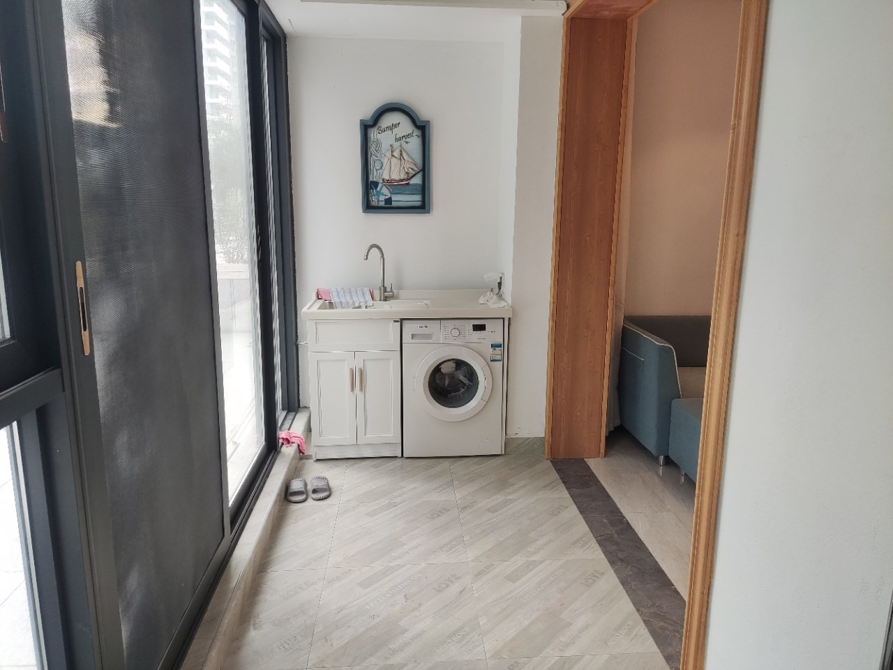 湖光山舍 1室1厅1卫 3500.0元/月 湖光山舍 1室1厅1卫 3500.0元/月室内图