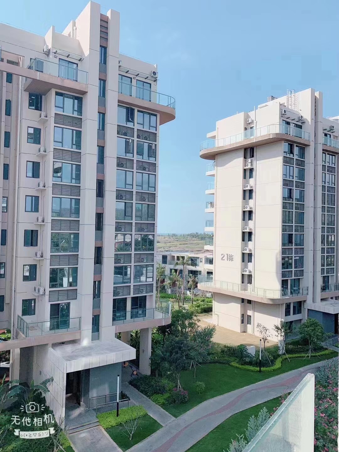 中粮红塘悦海二期 2室2厅1卫 205.0万 中粮红塘悦海二期 2室2厅1卫 205.0万客厅