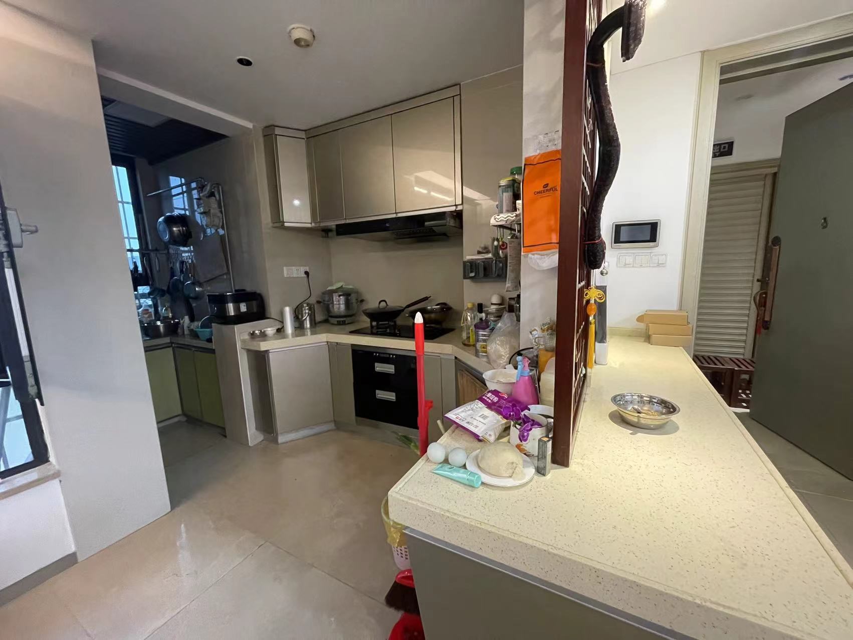 中铁子悦薹 3室2厅2卫 325.0万 中铁子悦薹 3室2厅2卫 325.0万客厅