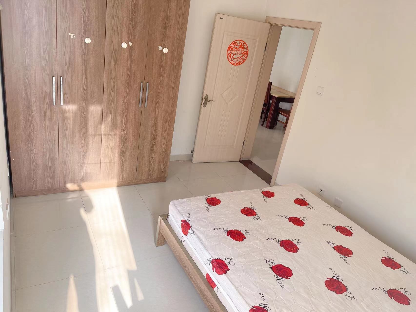 宁海花园 2室1厅1卫 3500.0元/月 宁海花园 2室1厅1卫 3500.0元/月室内图