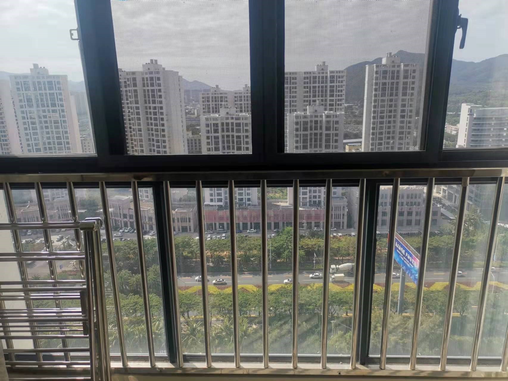 清平乐西郡 3室2厅1卫 180.0万 清平乐西郡 3室2厅1卫 180.0万客厅