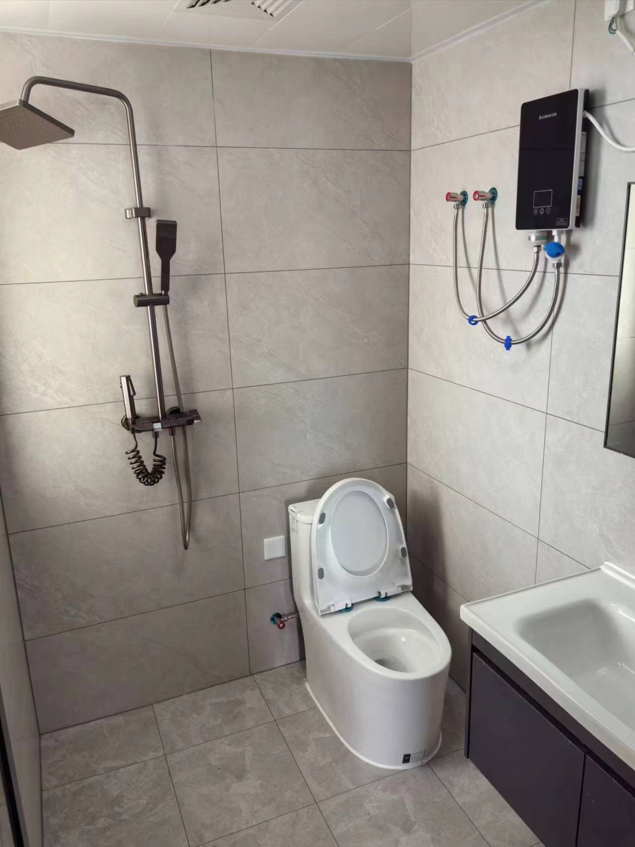 和兴家园 3室2厅1卫 3500.0元/月 和兴家园 3室2厅1卫 3500.0元/月室内图