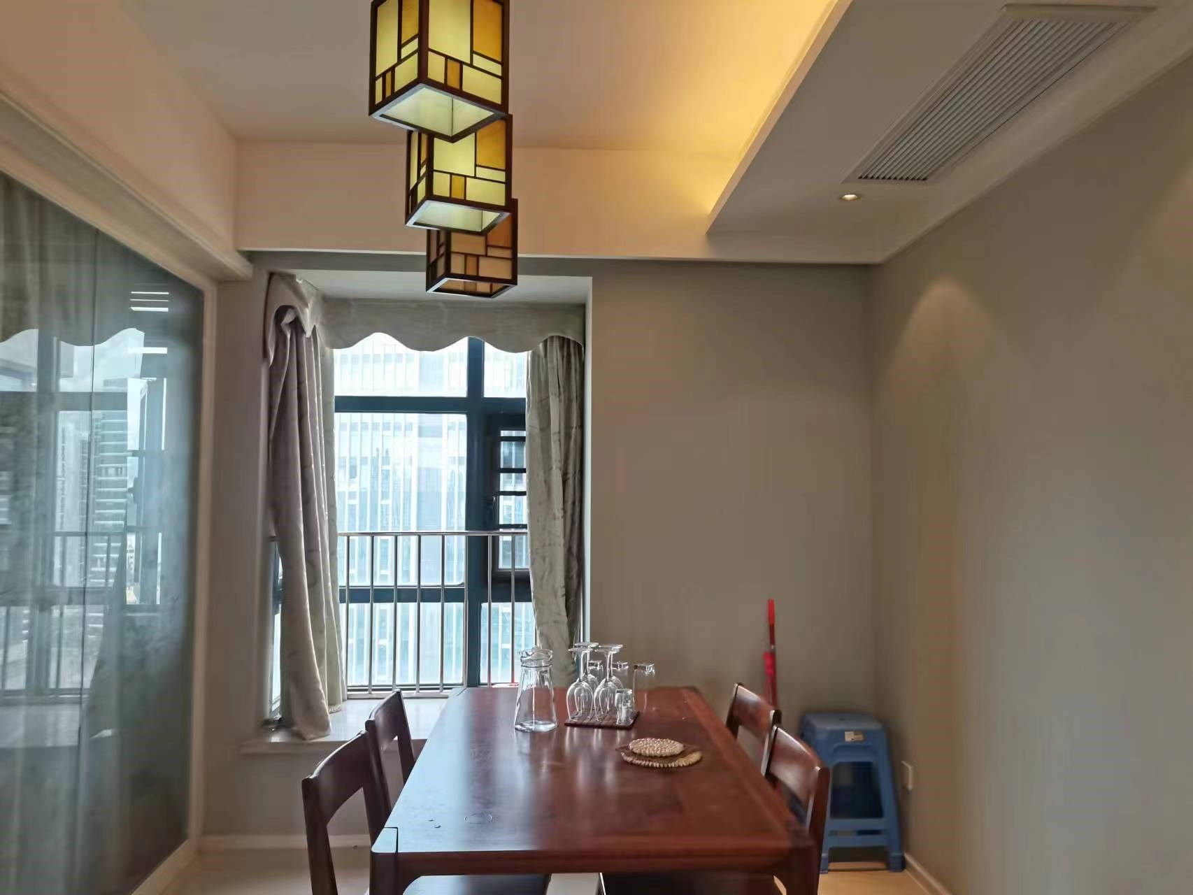 25度阳光 3室2厅1卫 5000.0元/月 25度阳光 3室2厅1卫 5000.0元/月室内图