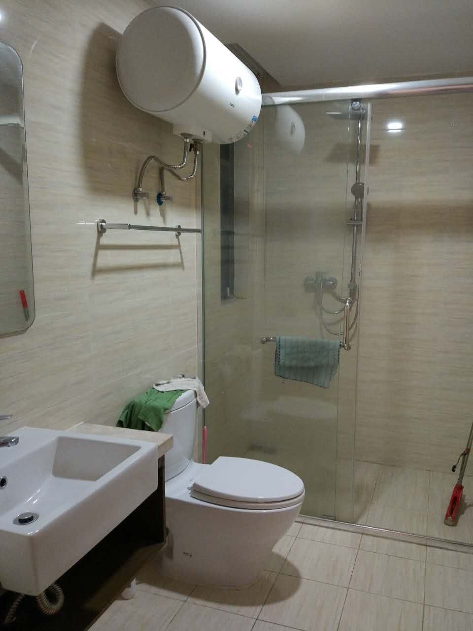 君和君泰 2室1厅1卫 200.0万 君和君泰 2室1厅1卫 200.0万客厅