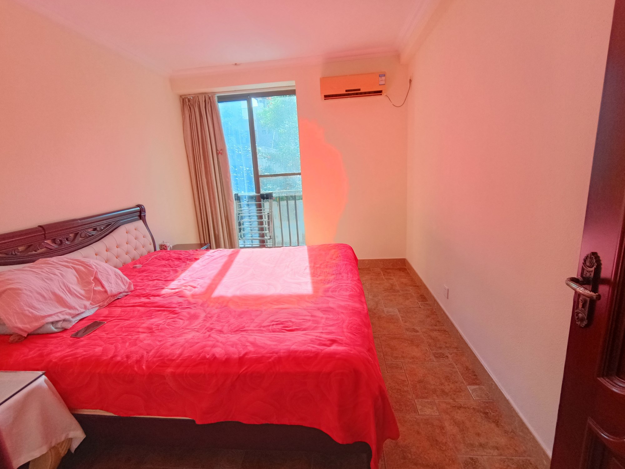 凤凰水城凤凰湾 3室2厅1卫 5000.0元/月 凤凰水城凤凰湾 3室2厅1卫 5000.0元/月室内图