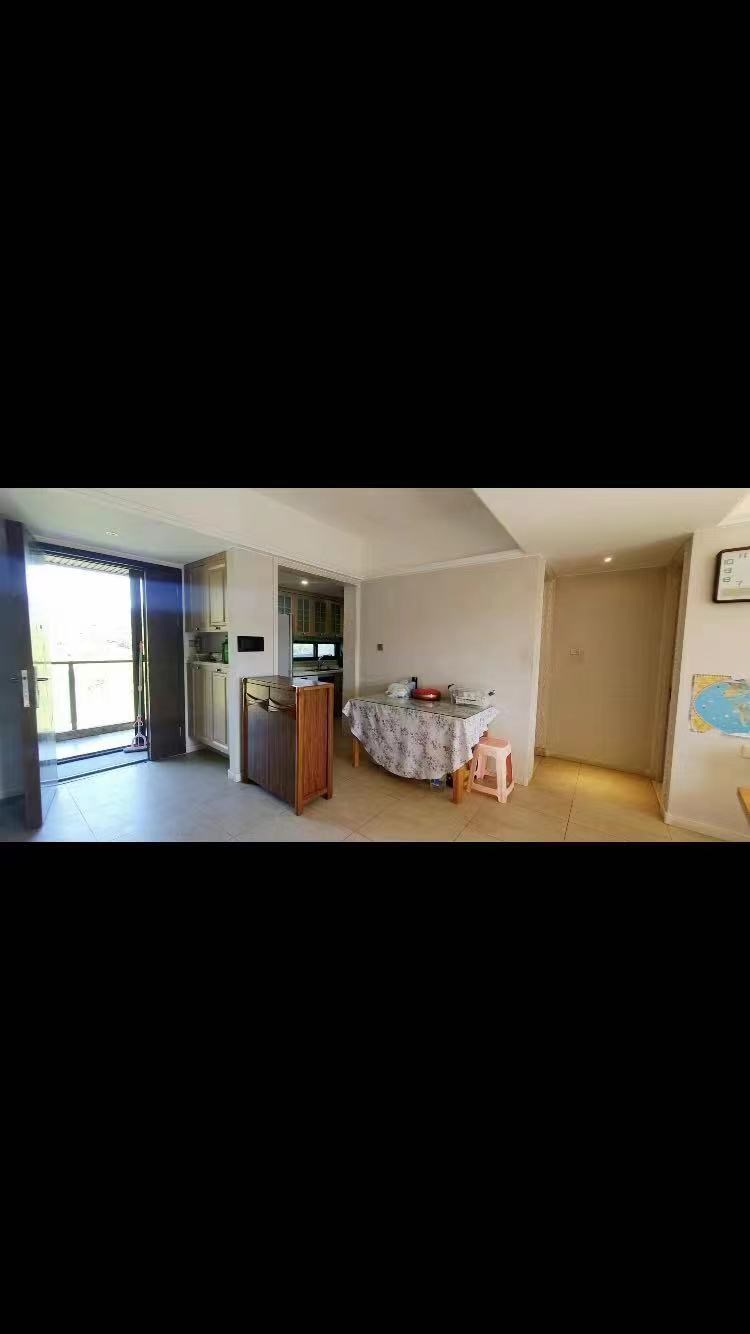 万科森林公园四期(三亚国际康体养生中心四期) 3室2厅1卫 175.0万 万科森林公园四期(三亚国际康体养生中心四期) 3室2厅1卫 175.0万客厅