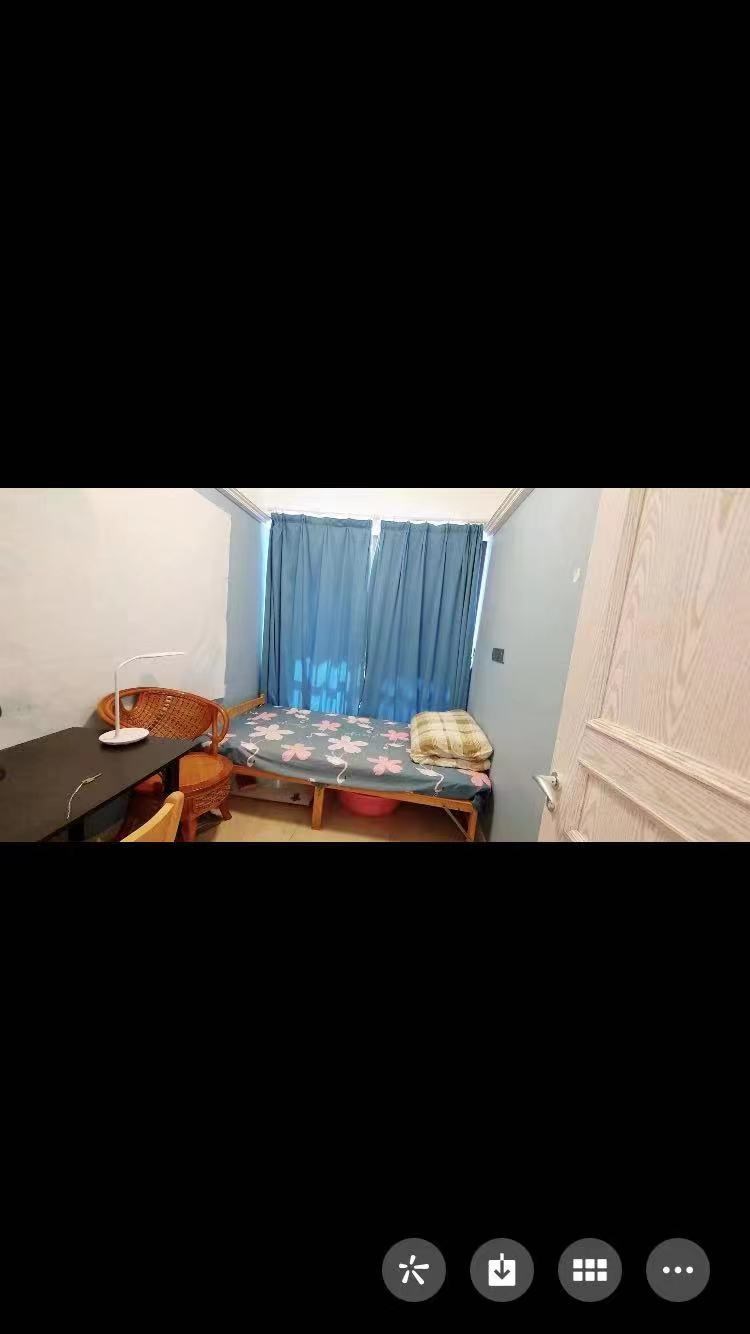 万科森林公园四期(三亚国际康体养生中心四期) 3室2厅1卫 175.0万 万科森林公园四期(三亚国际康体养生中心四期) 3室2厅1卫 175.0万客厅