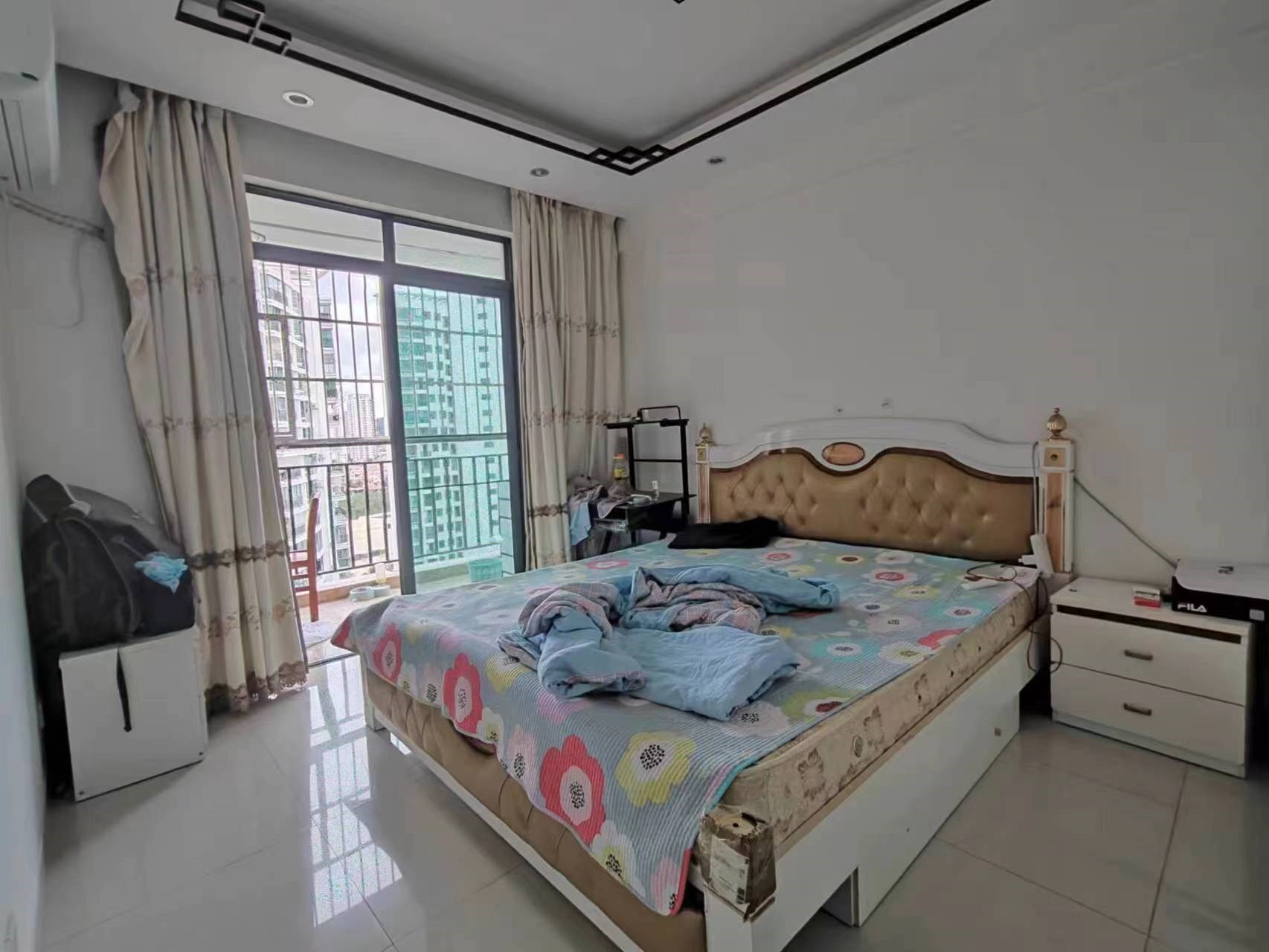 凯丰花园 3室2厅2卫 3500.0元/月 凯丰花园 3室2厅2卫 3500.0元/月室内图