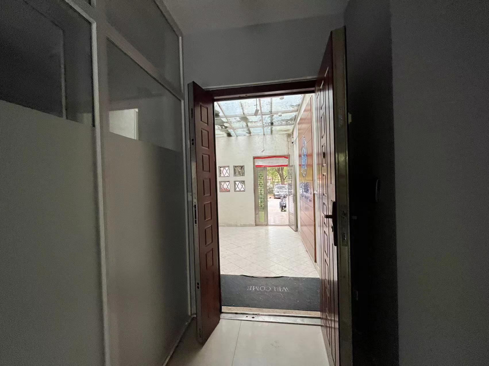 凤凰水城凤凰湾 4室2厅2卫 10000.0元/月 凤凰水城凤凰湾 4室2厅2卫 10000.0元/月室内图