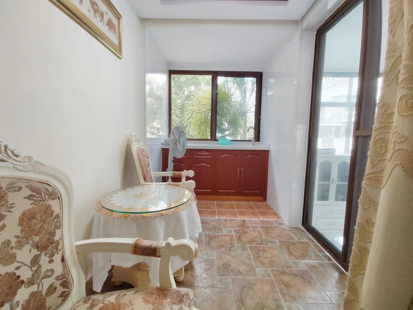 凤凰水城凤凰湾 3室2厅1卫 5000.0元/月 凤凰水城凤凰湾 3室2厅1卫 5000.0元/月室内图