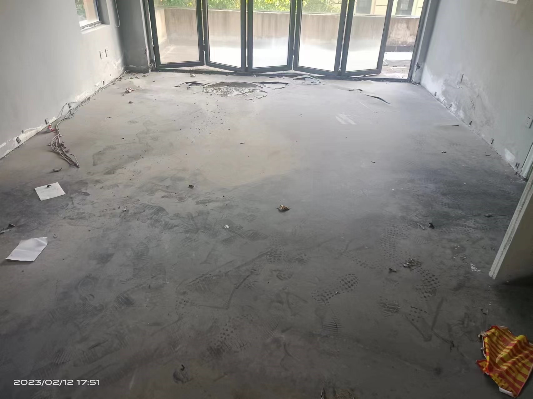 凤凰水城南岸别墅(御景天成) 4室2厅4卫 1000.0万 凤凰水城南岸别墅(御景天成) 4室2厅4卫 1000.0万客厅