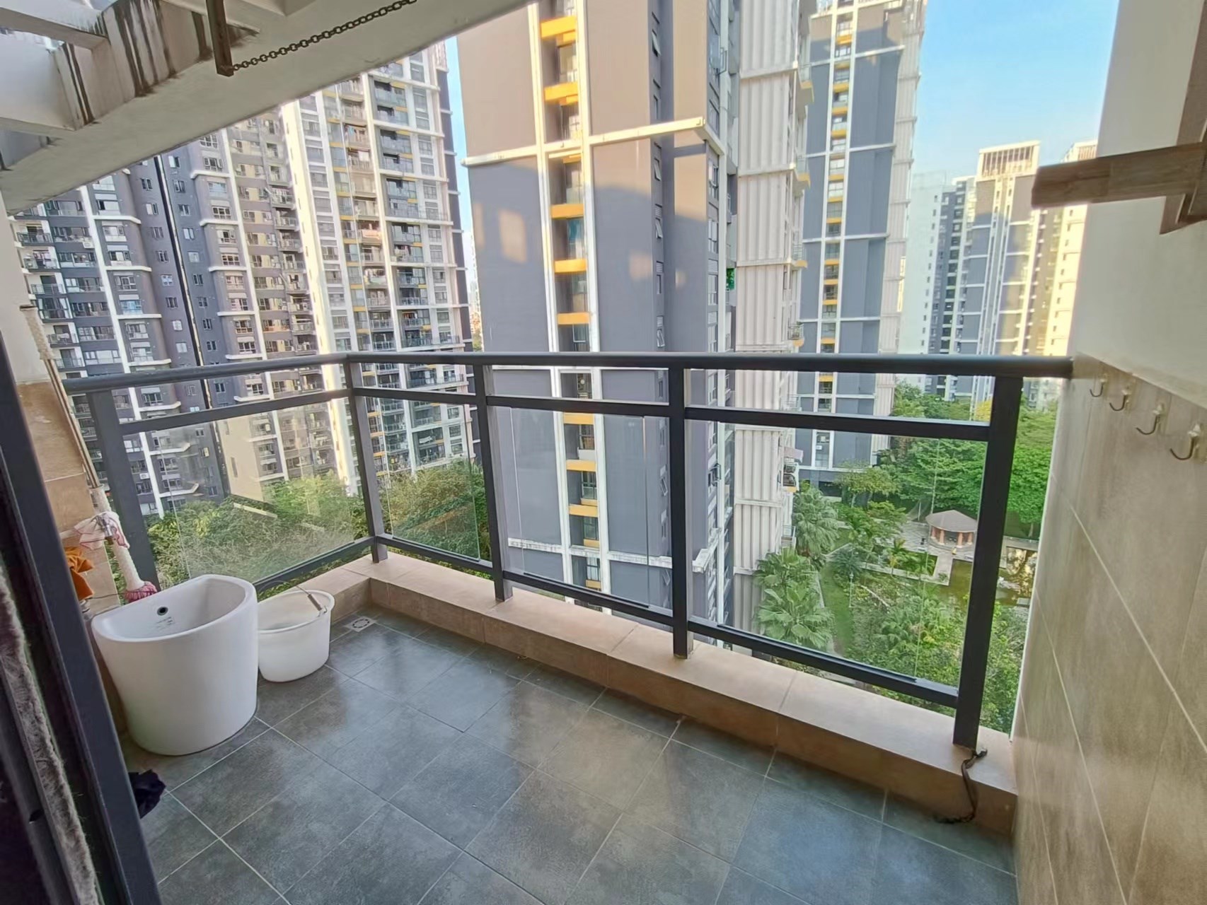 卓达东方巴哈马三期自由港湾 2室2厅1卫 2700.0元/月 卓达东方巴哈马三期自由港湾 2室2厅1卫 2700.0元/月室内图