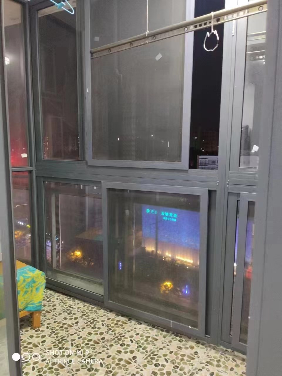 圣煜花园 1室1厅1卫 130.0万 圣煜花园 1室1厅1卫 130.0万客厅