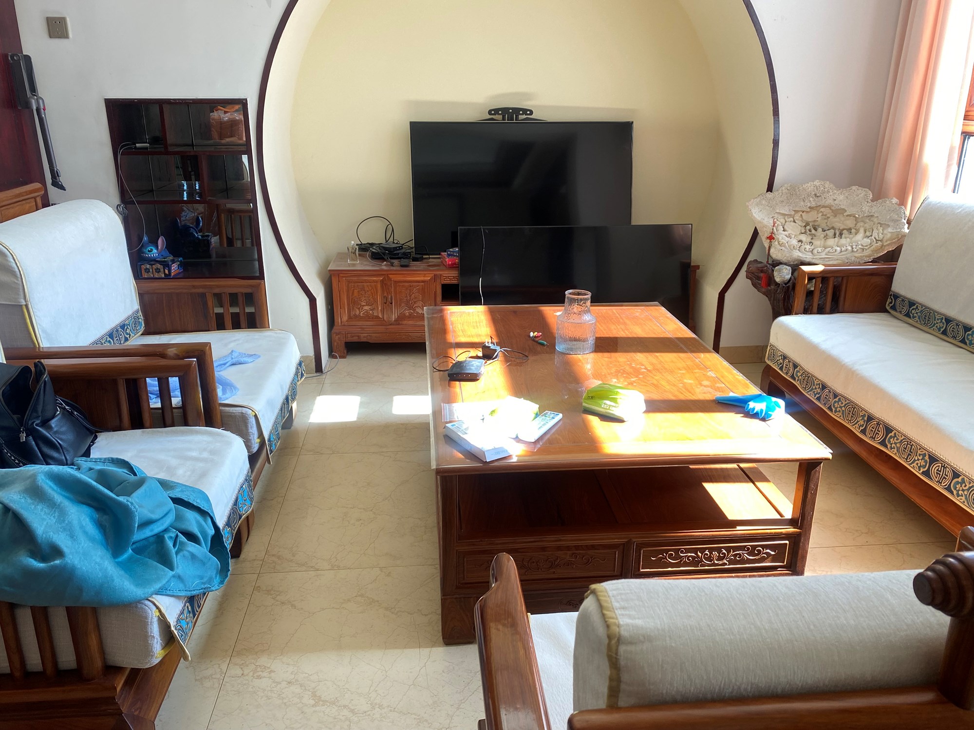 凤凰水城凤凰湾 3室2厅2卫 5000.0元/月 凤凰水城凤凰湾 3室2厅2卫 5000.0元/月室内图